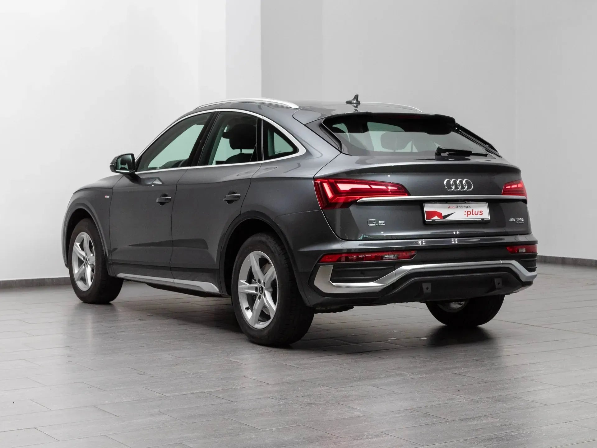 Audi Q5 Sportback S line 45 TFSI quattro - Samsaru's Car Outlet