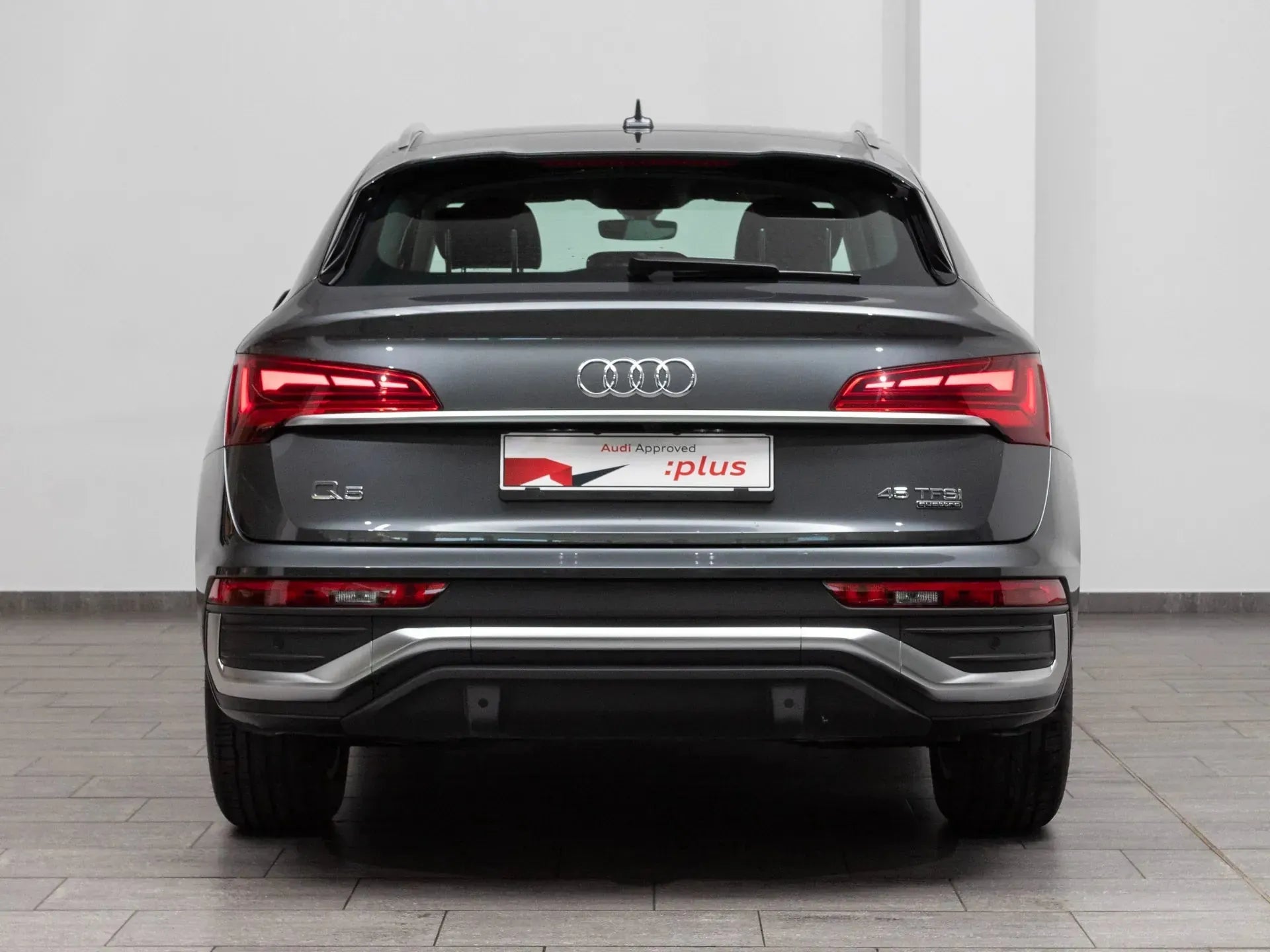 Audi Q5 Sportback S line 45 TFSI quattro - Samsaru's Car Outlet