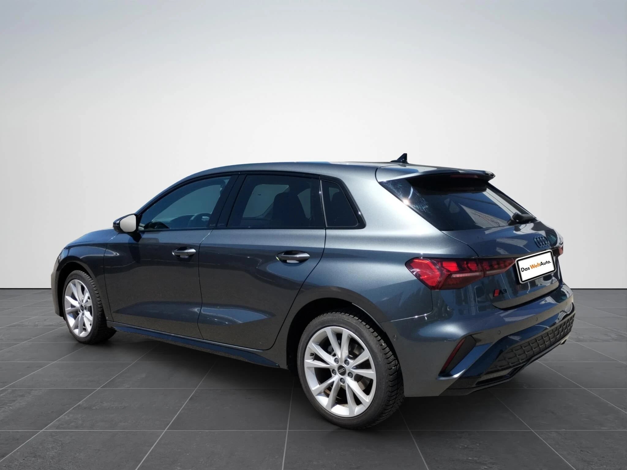 Audi A3 Sportback 30 TFSI S line - Samsaru's Car Outlet