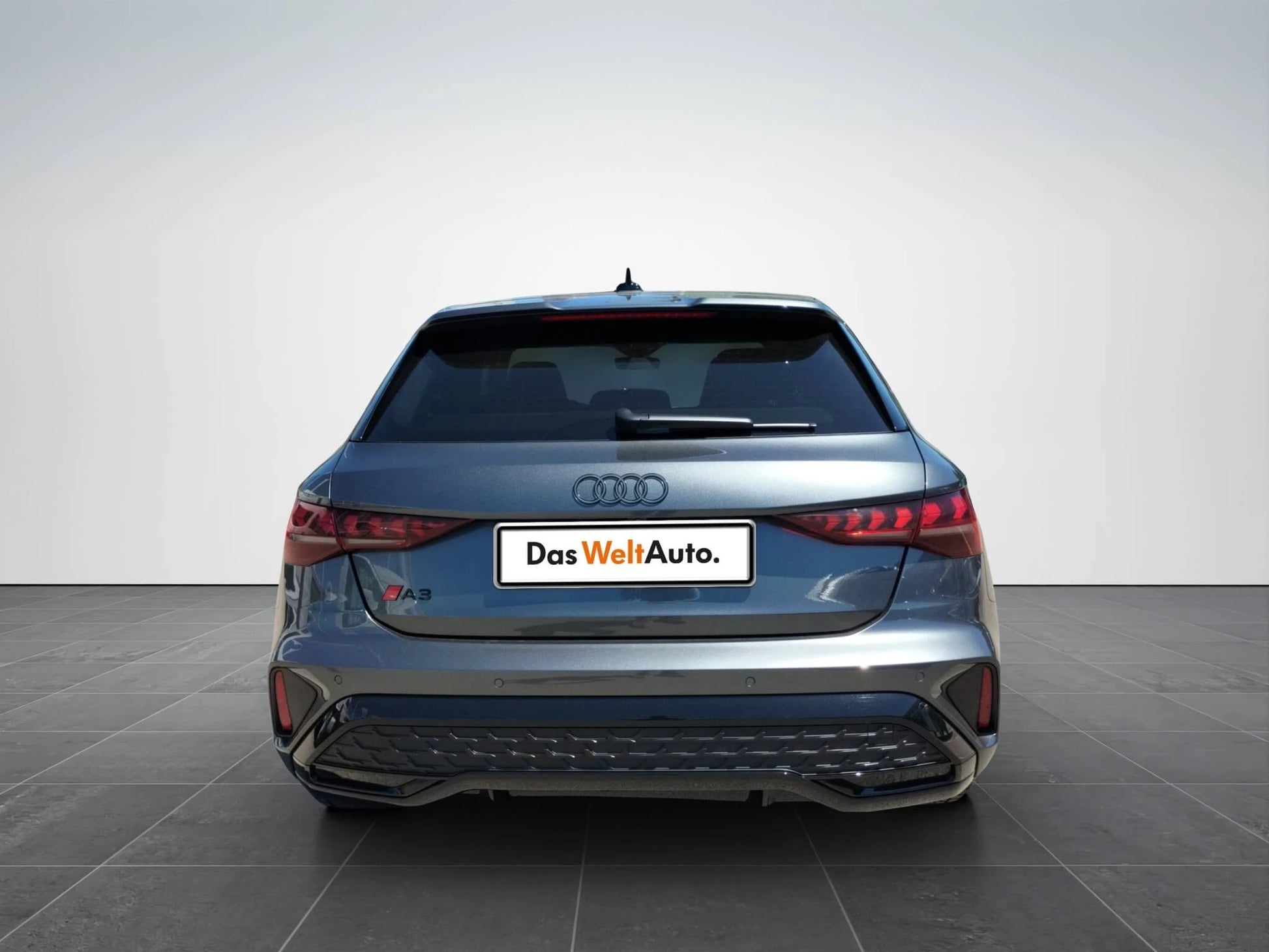 Audi A3 Sportback 30 TFSI S line - Samsaru's Car Outlet