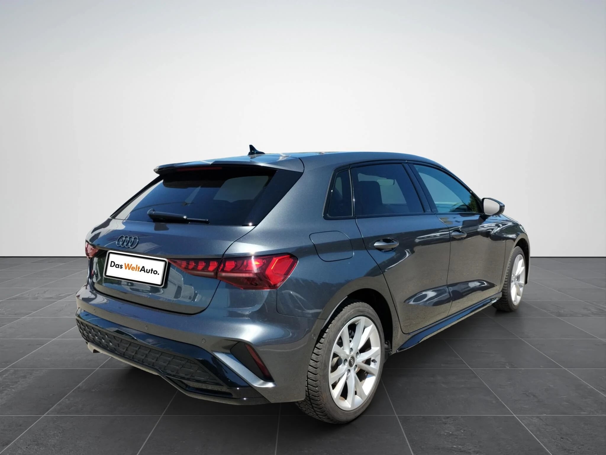 Audi A3 Sportback 30 TFSI S line - Samsaru's Car Outlet