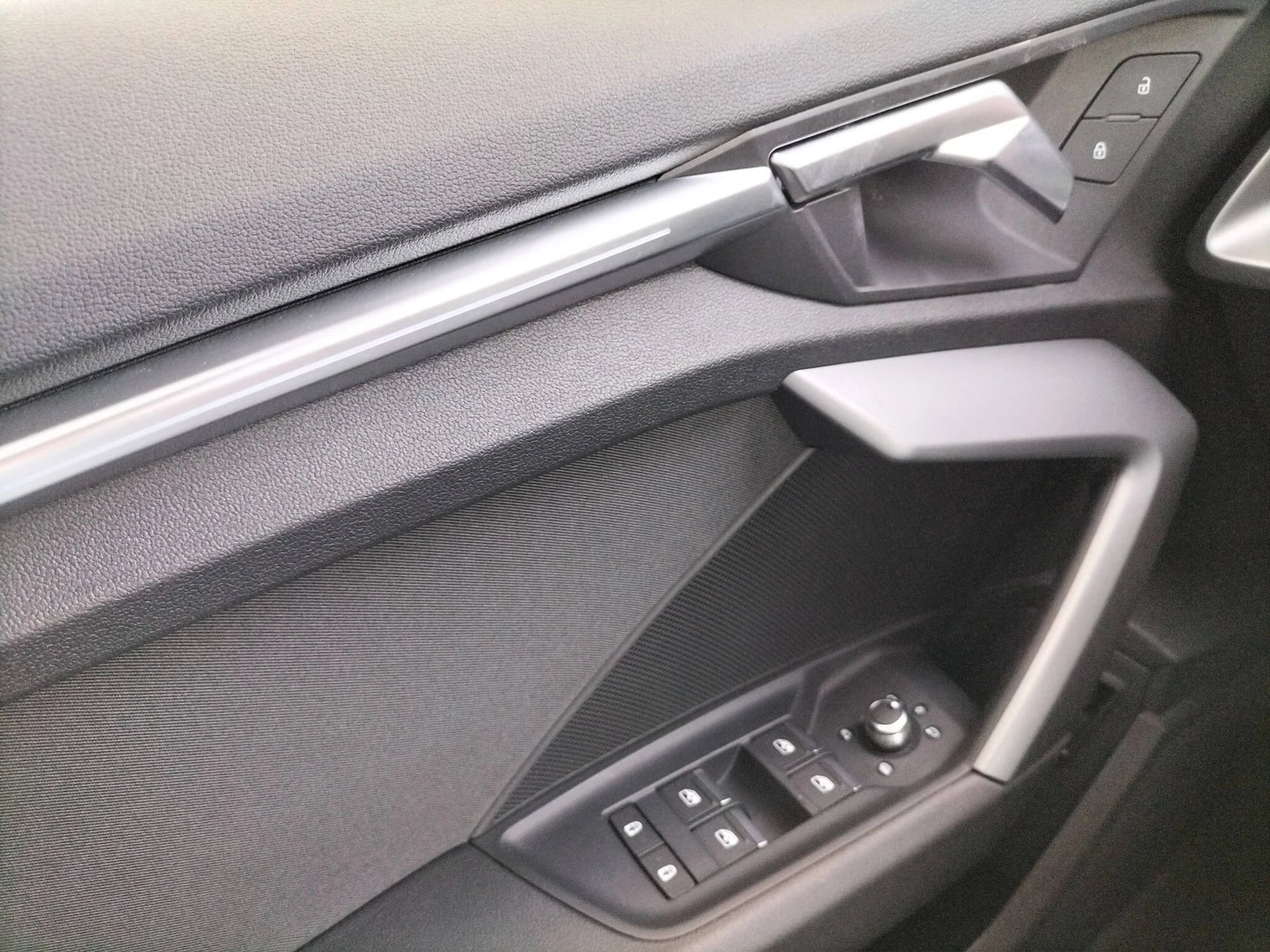 Audi A3 Sportback 30 TFSI S line - Samsaru's Car Outlet