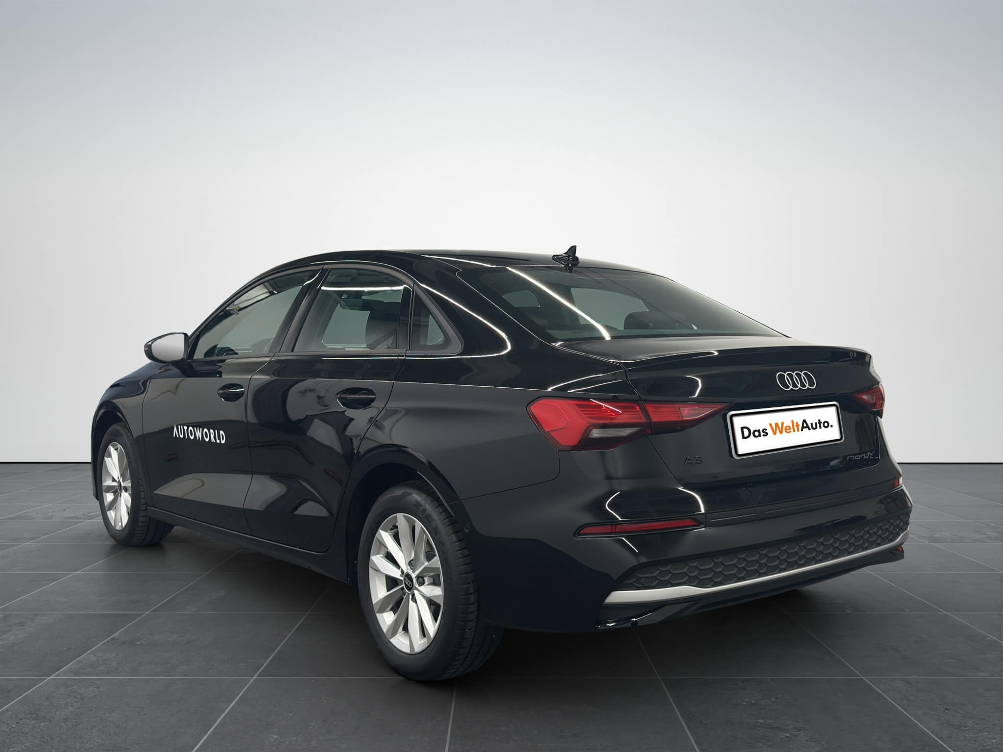Audi A3 Sedan 1.5 TFSI 150CP 2025 - Samsaru's Car Outlet