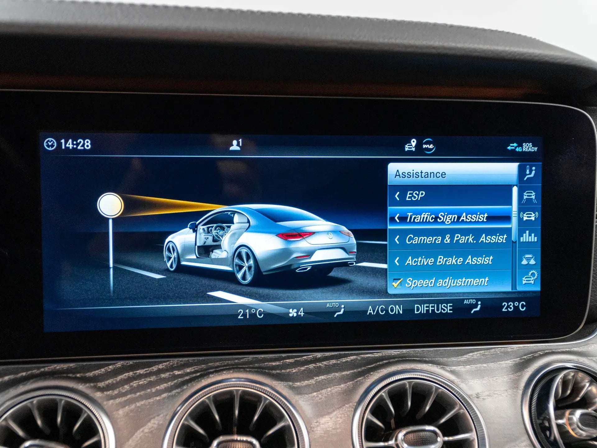 Mercedes-Benz CLS 400d 4MATIC Aut - Samsaru's Car Outlet