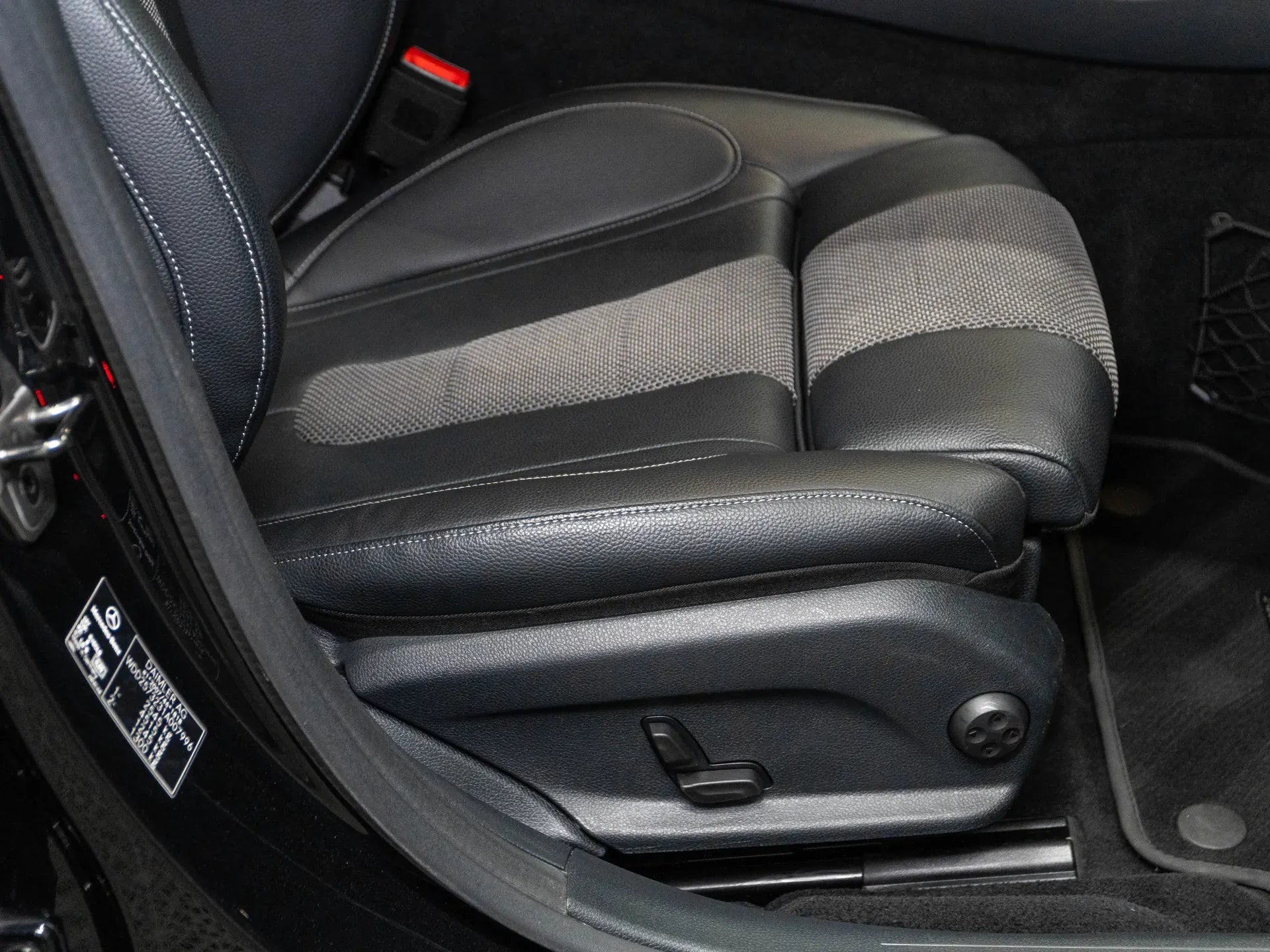 Mercedes-Benz CLS 400d 4MATIC Aut - Samsaru's Car Outlet
