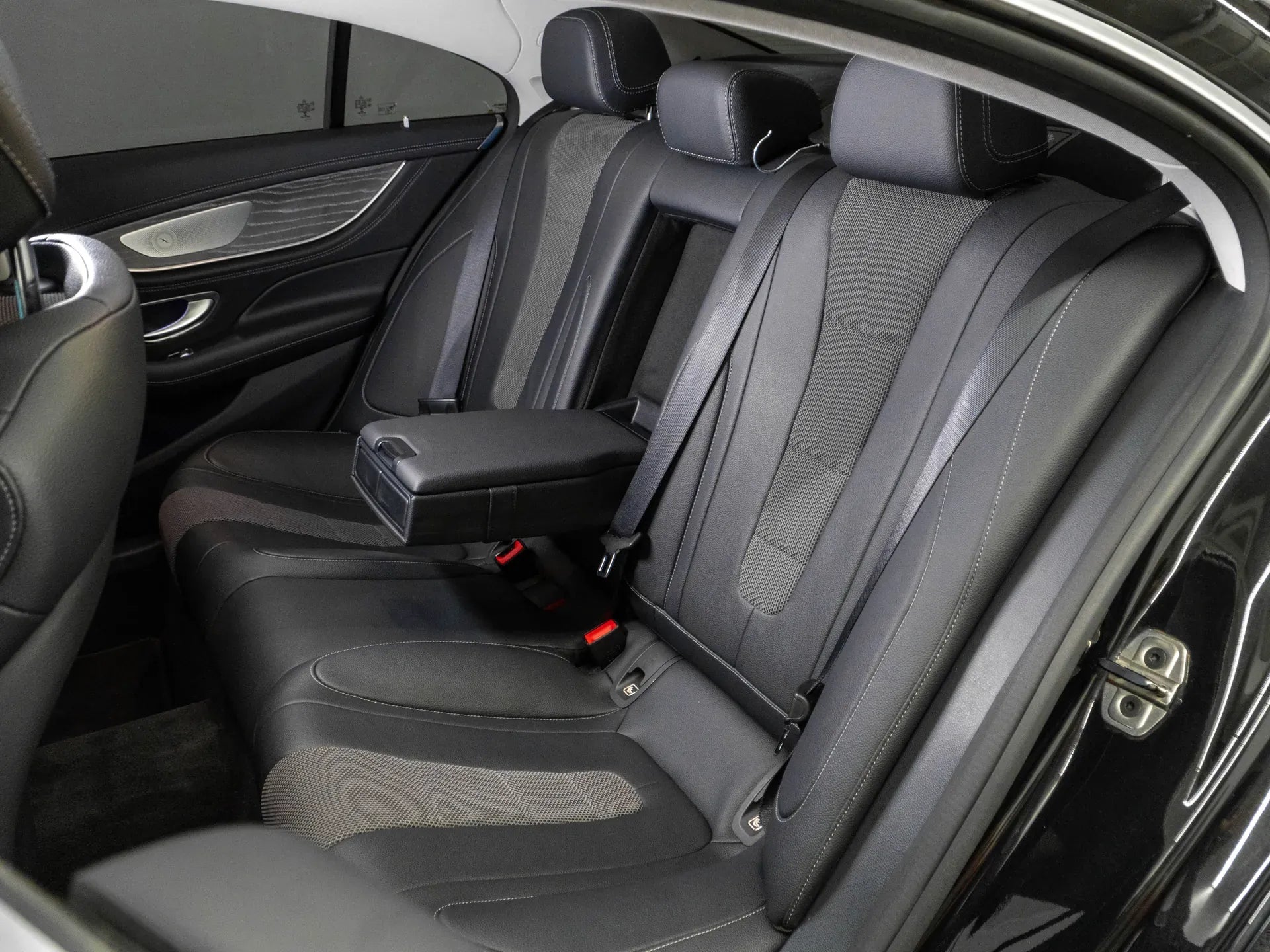 Mercedes-Benz CLS 400d 4MATIC Aut - Samsaru's Car Outlet