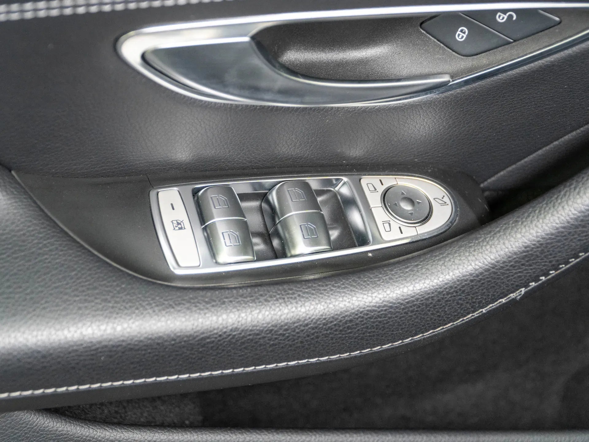Mercedes-Benz CLS 400d 4MATIC Aut - Samsaru's Car Outlet