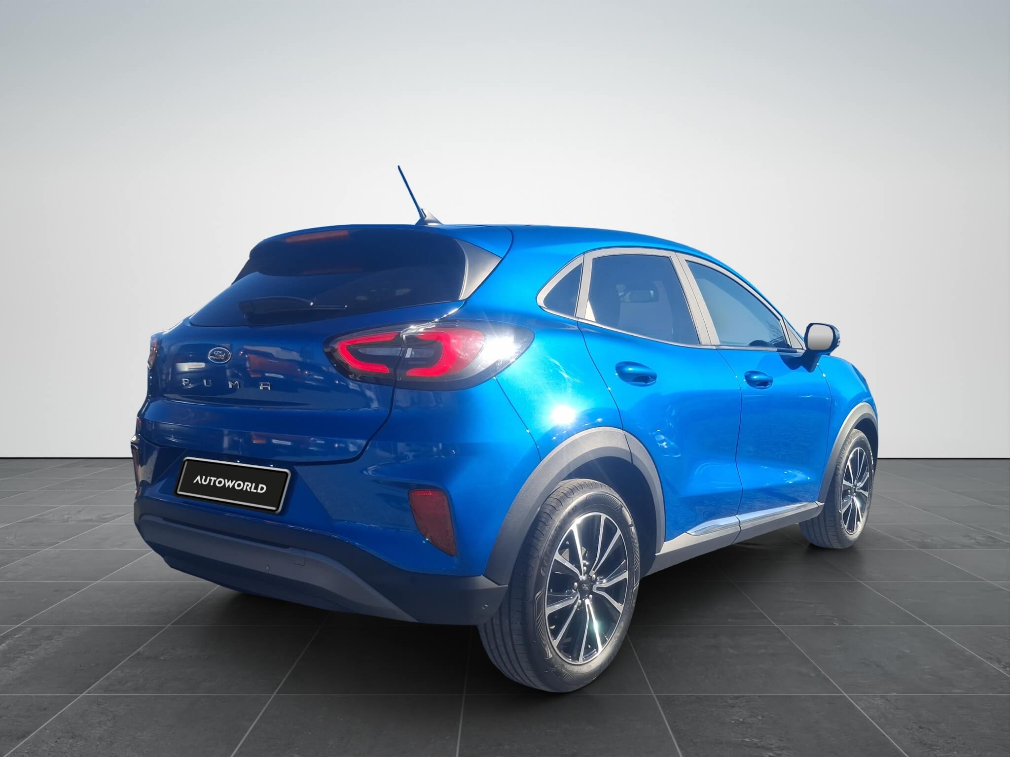 Ford Puma 1.0 Benzina 125 CP Albastru - Samsaru's Car Outlet