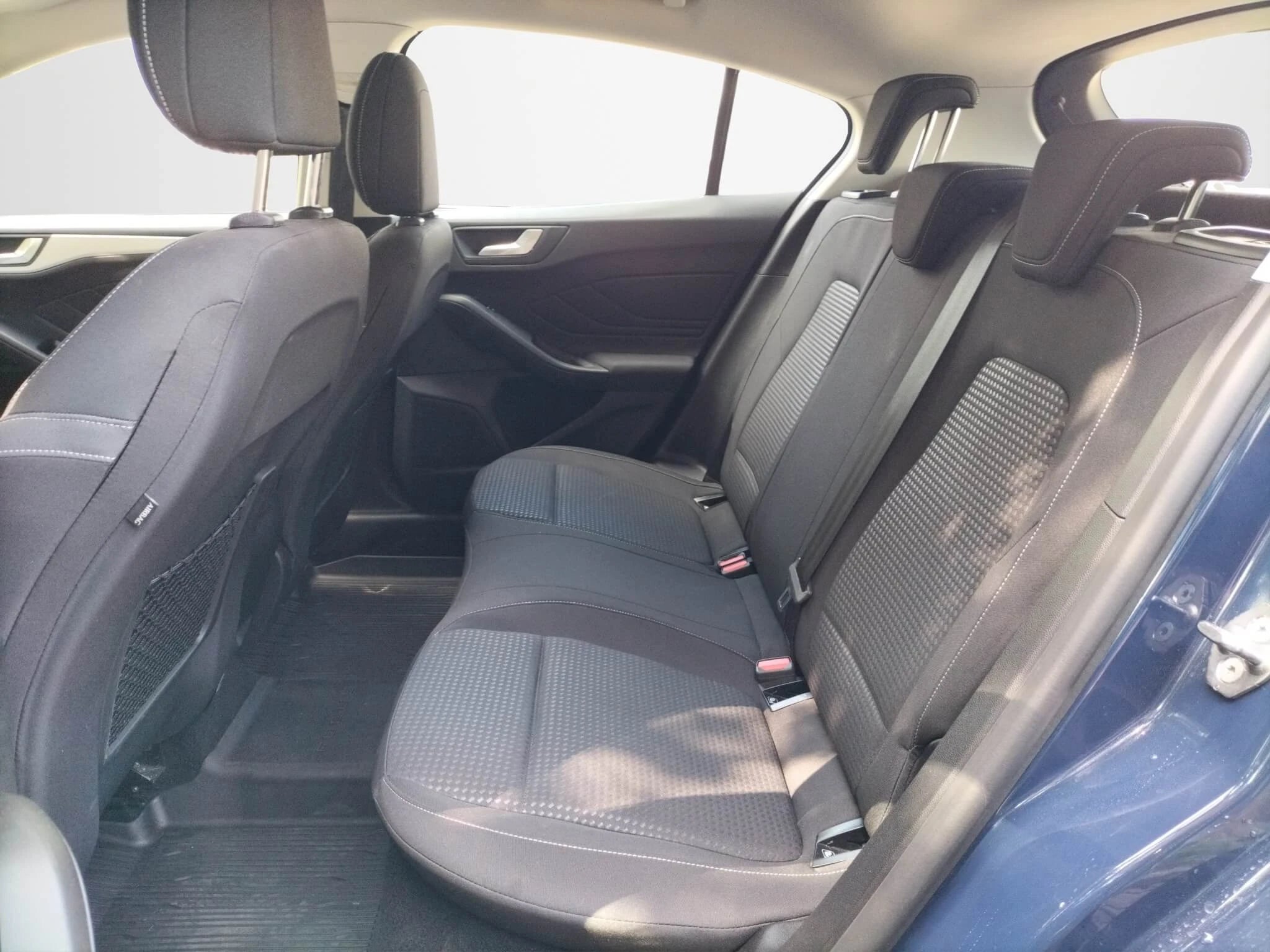 Ford Focus 1.5 EcoBlue Trend - Samsaru's Car Outlet