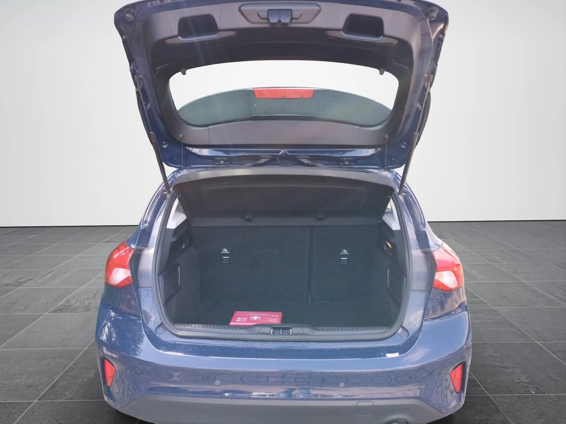 Ford Focus 1.5 EcoBlue Trend - Samsaru's Car Outlet
