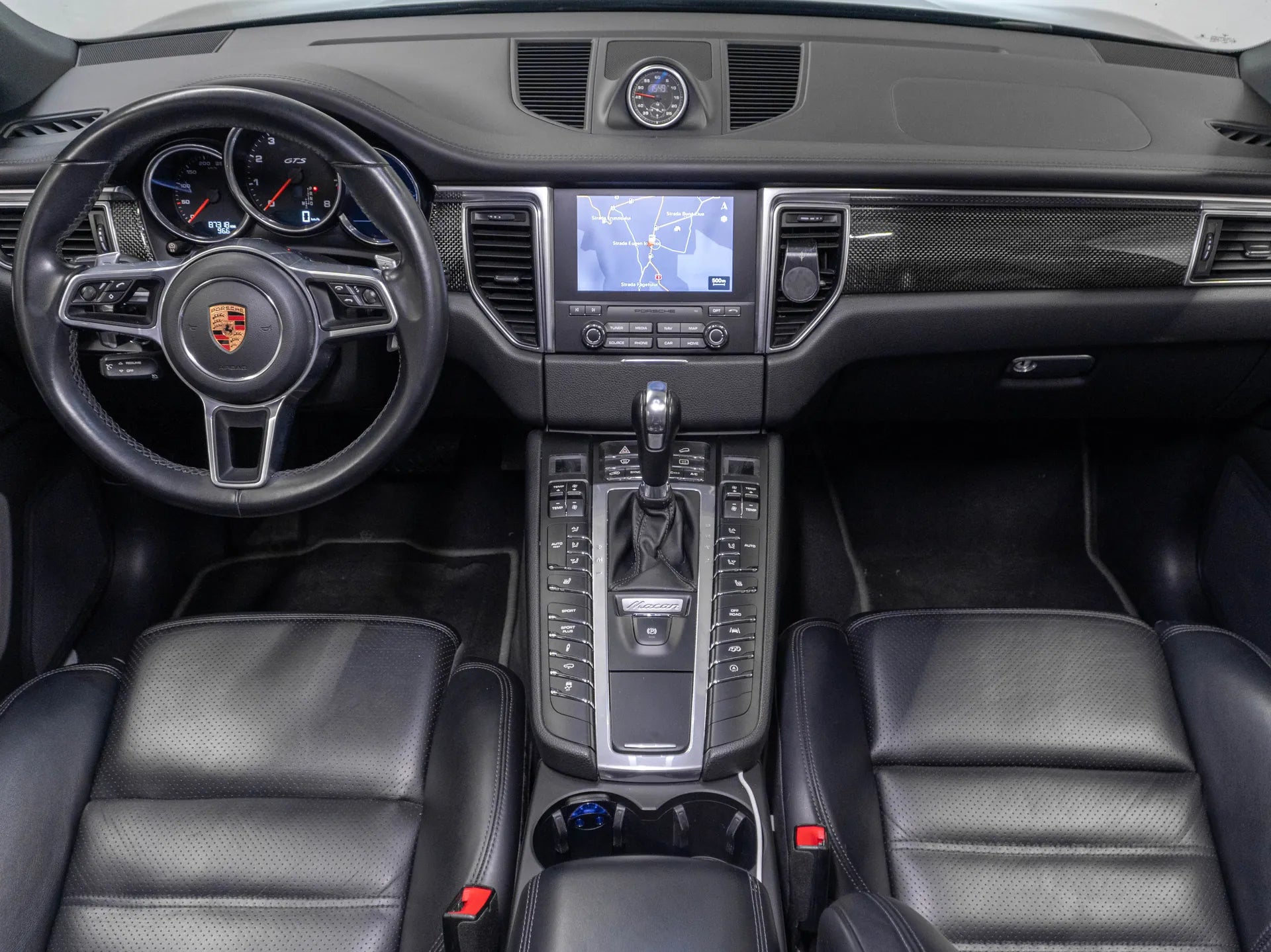 Porsche Macan 3.0 Benzina 353 CP Gri - Samsaru's Car Outlet