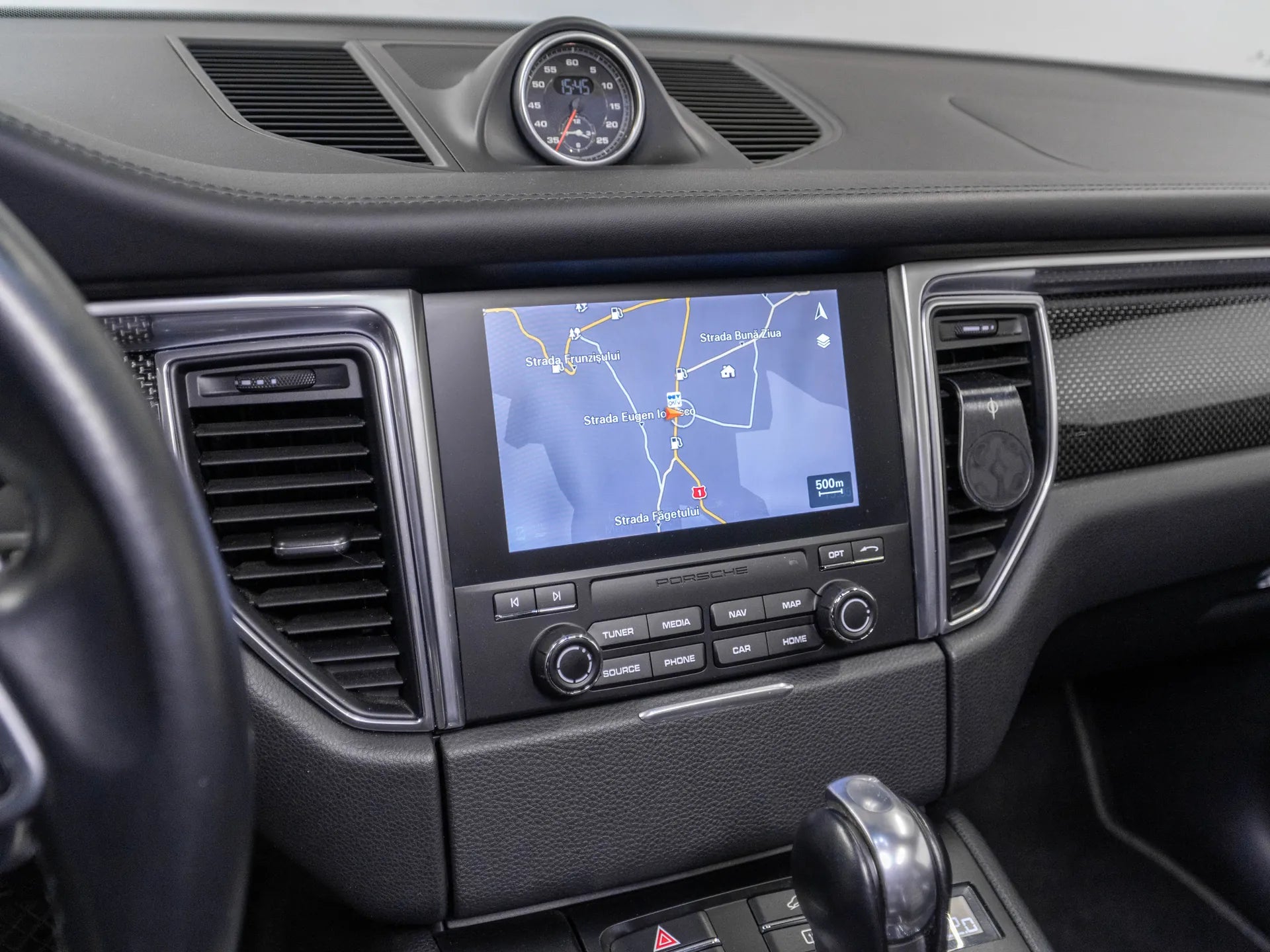 Porsche Macan 3.0 Benzina 353 CP Gri - Samsaru's Car Outlet