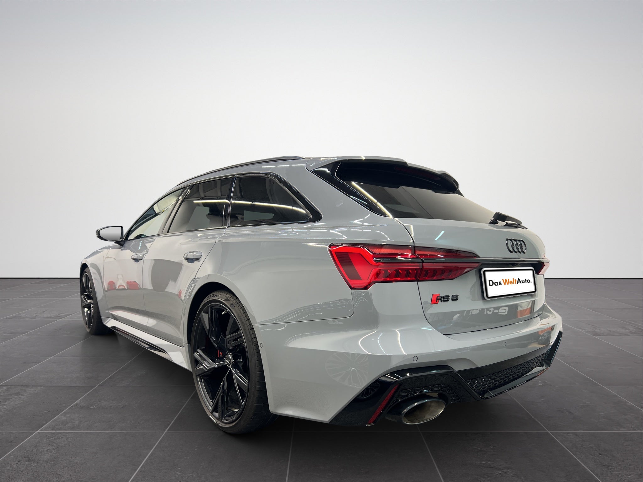 Audi RS6 Avant 600CP MHEV