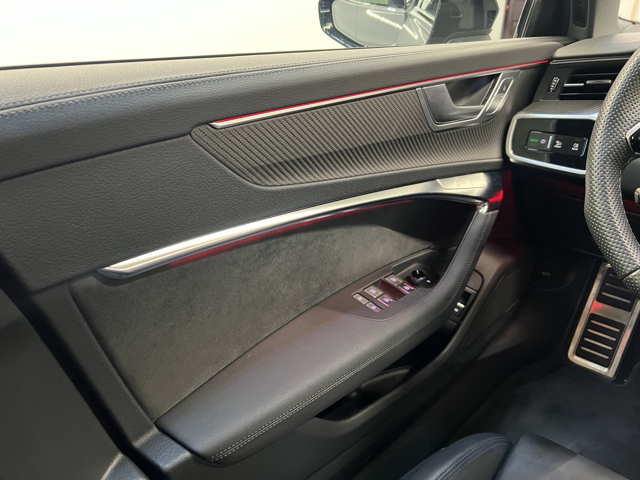 Audi RS6 Avant 600CP MHEV