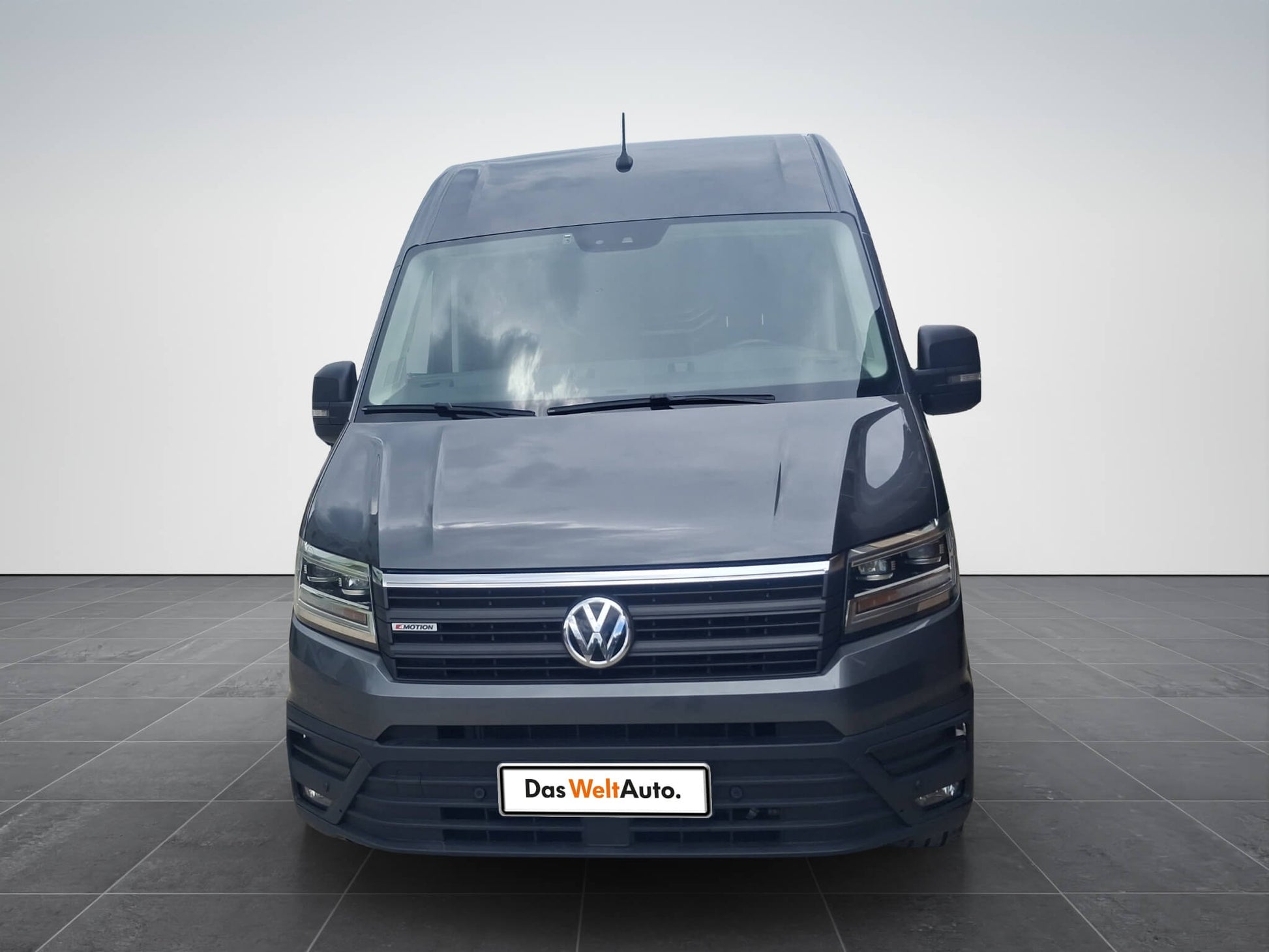 VW Crafter 3.5 Furgon L3H3 4Motion - Samsaru's Car Outlet