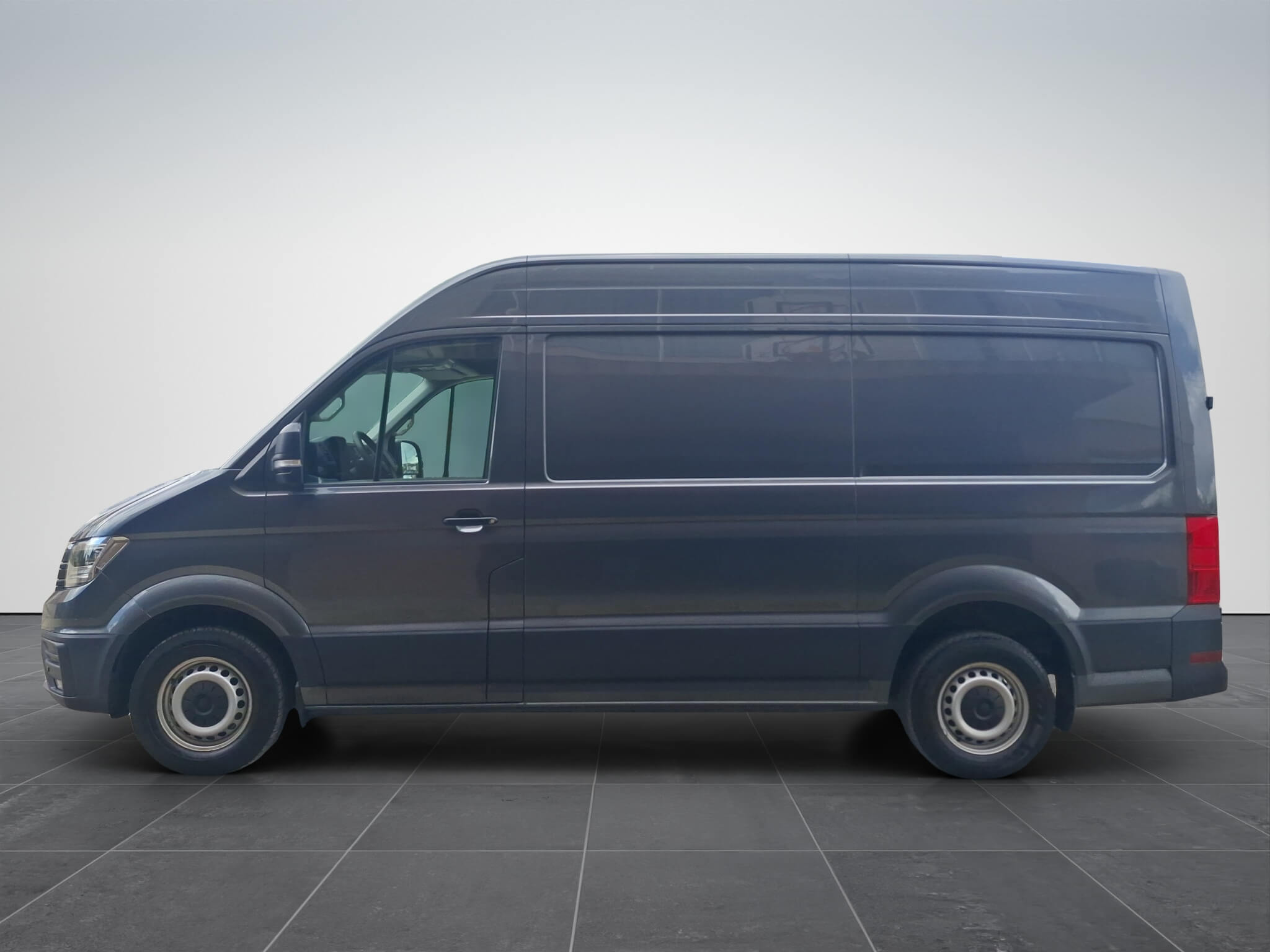 VW Crafter 3.5 Furgon L3H3 4Motion - Samsaru's Car Outlet