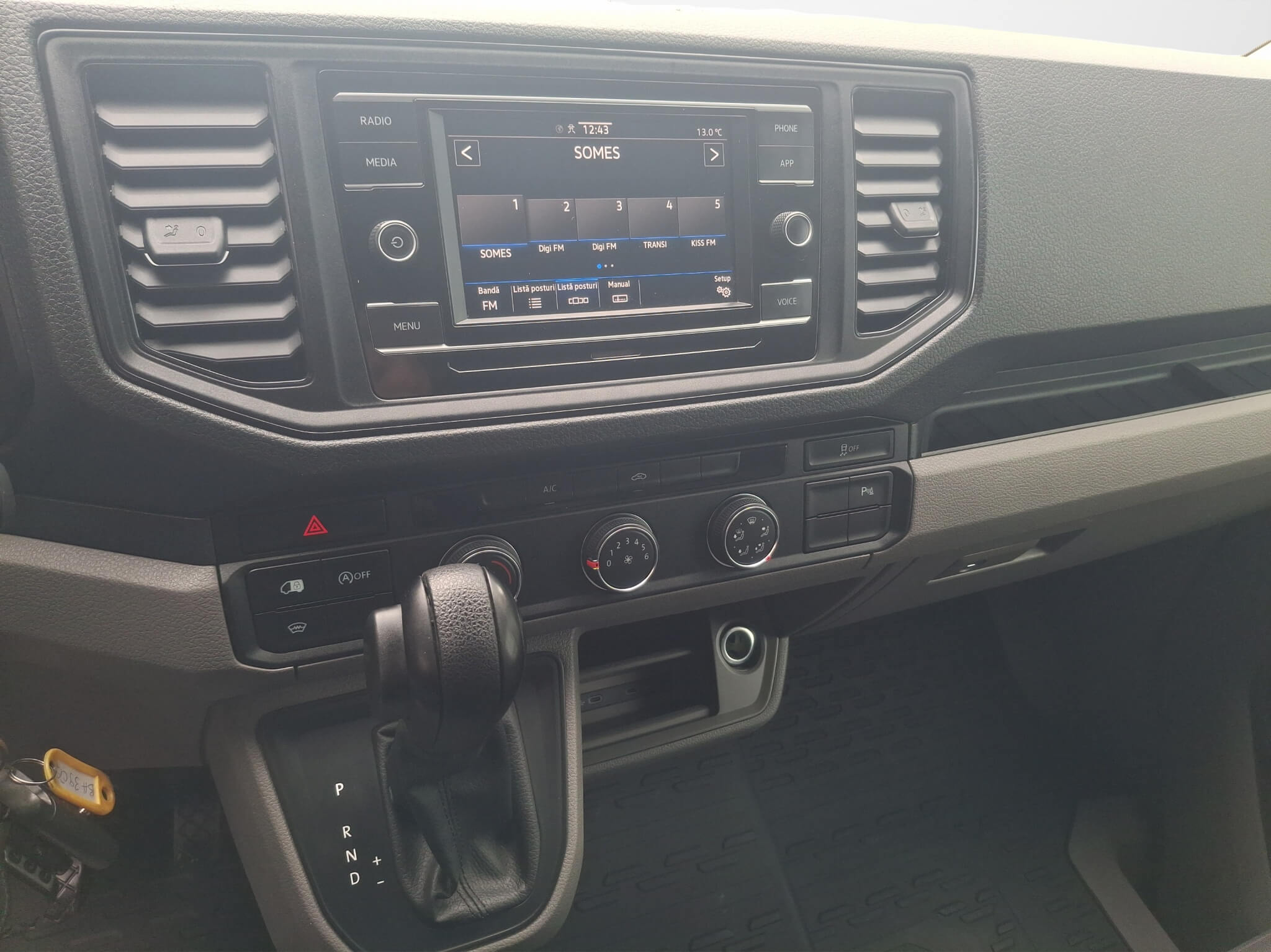 VW Crafter 3.5 Furgon L3H3 4Motion - Samsaru's Car Outlet