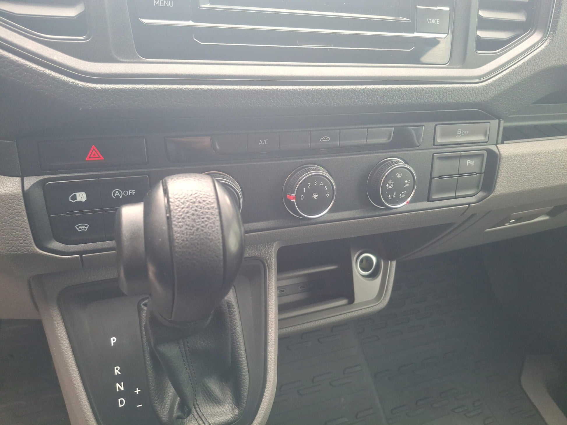 VW Crafter 3.5 Furgon L3H3 4Motion - Samsaru's Car Outlet