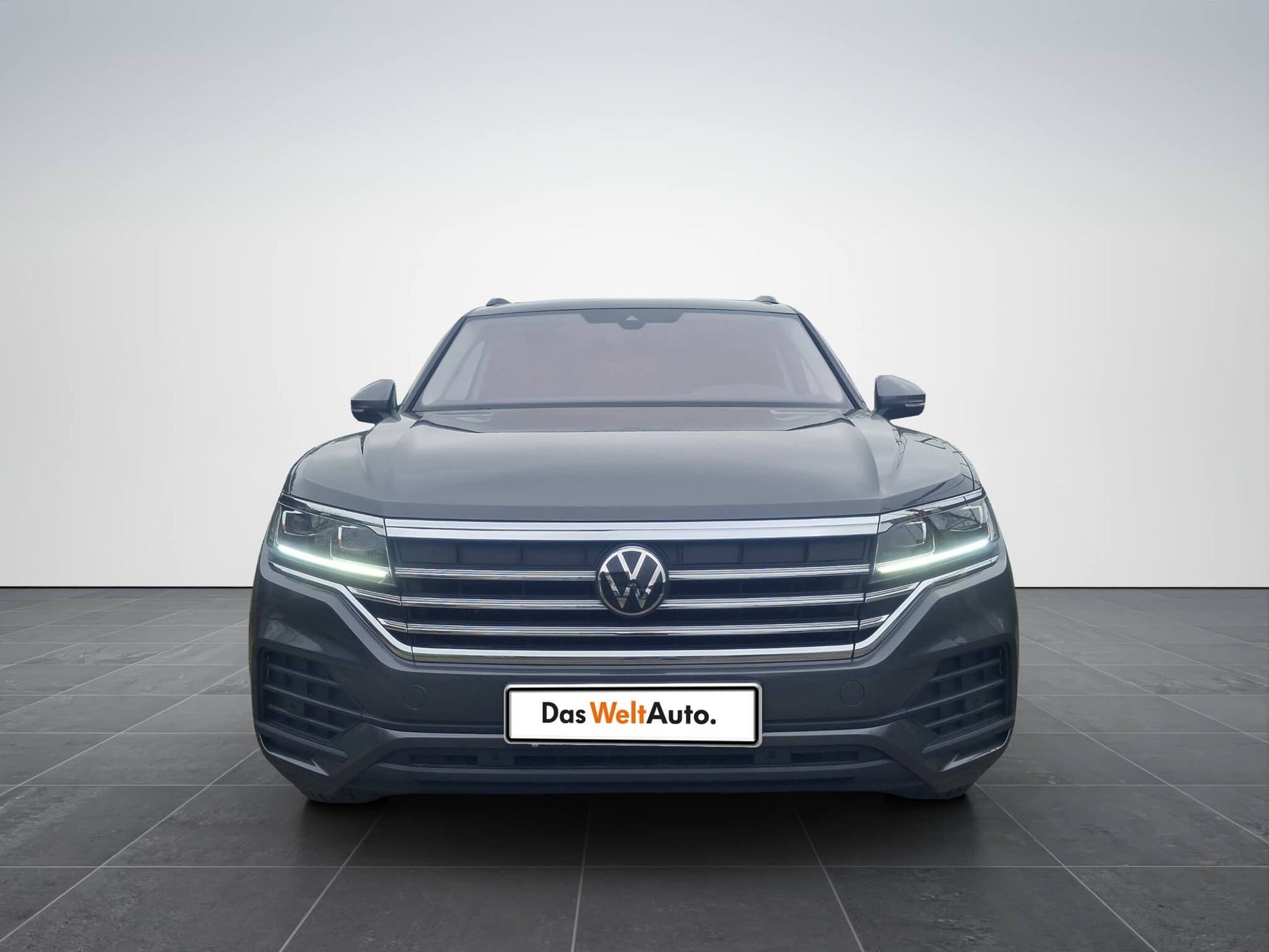 VW Touareg V6 TDI - Samsaru's Car Outlet