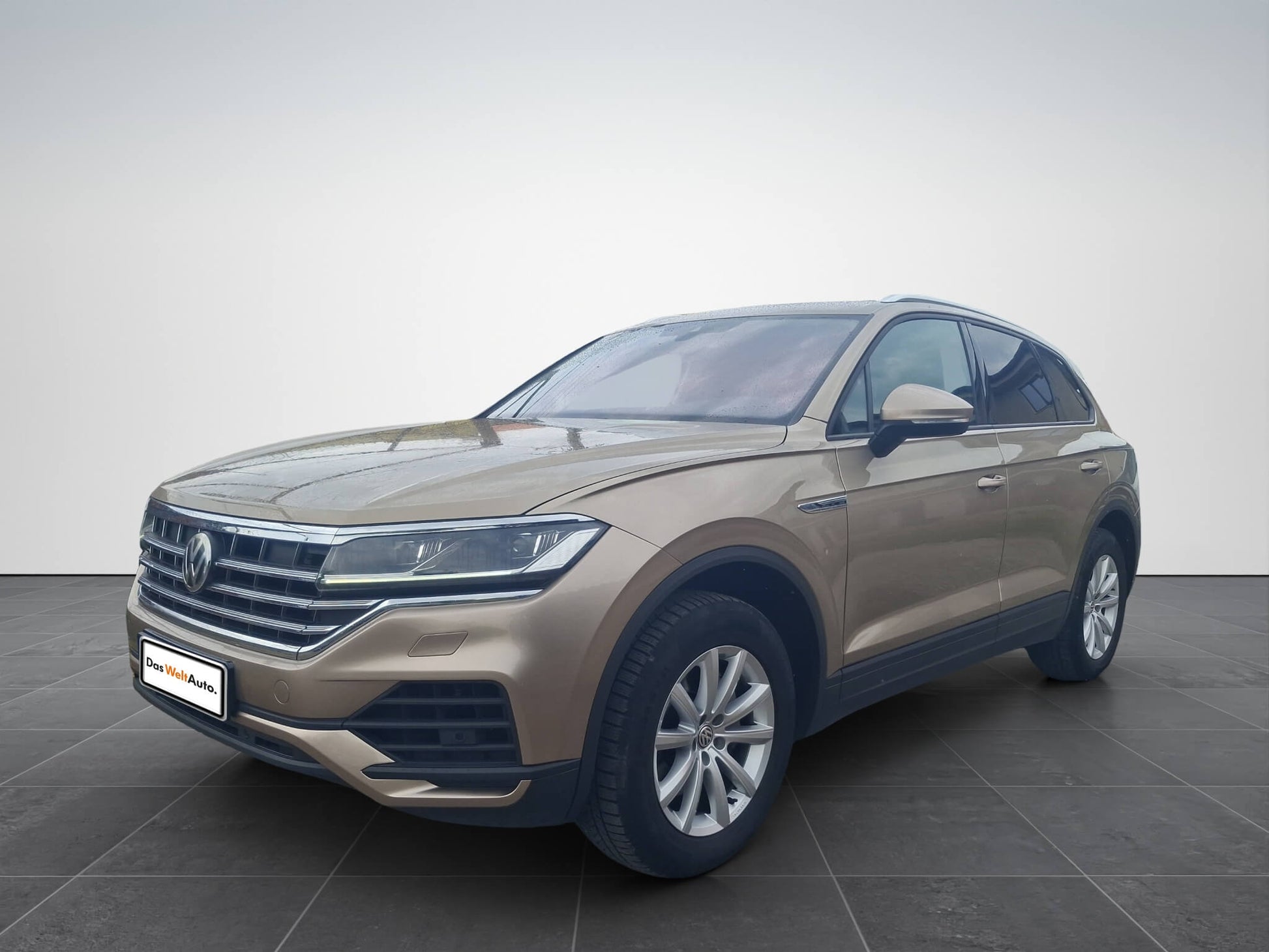 VW Touareg Style V6 TDI - Samsaru's Car Outlet