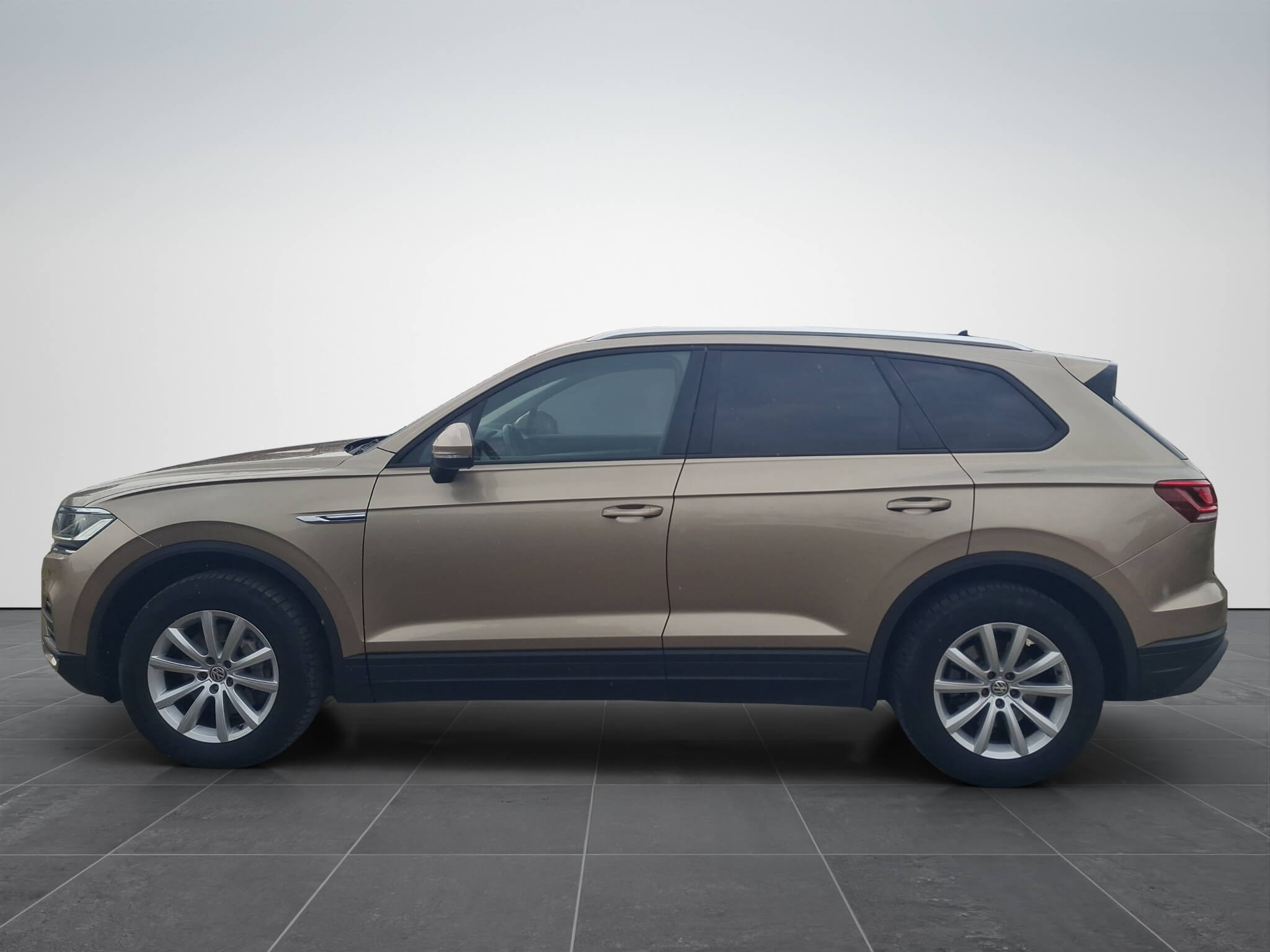 VW Touareg Style V6 TDI - Samsaru's Car Outlet