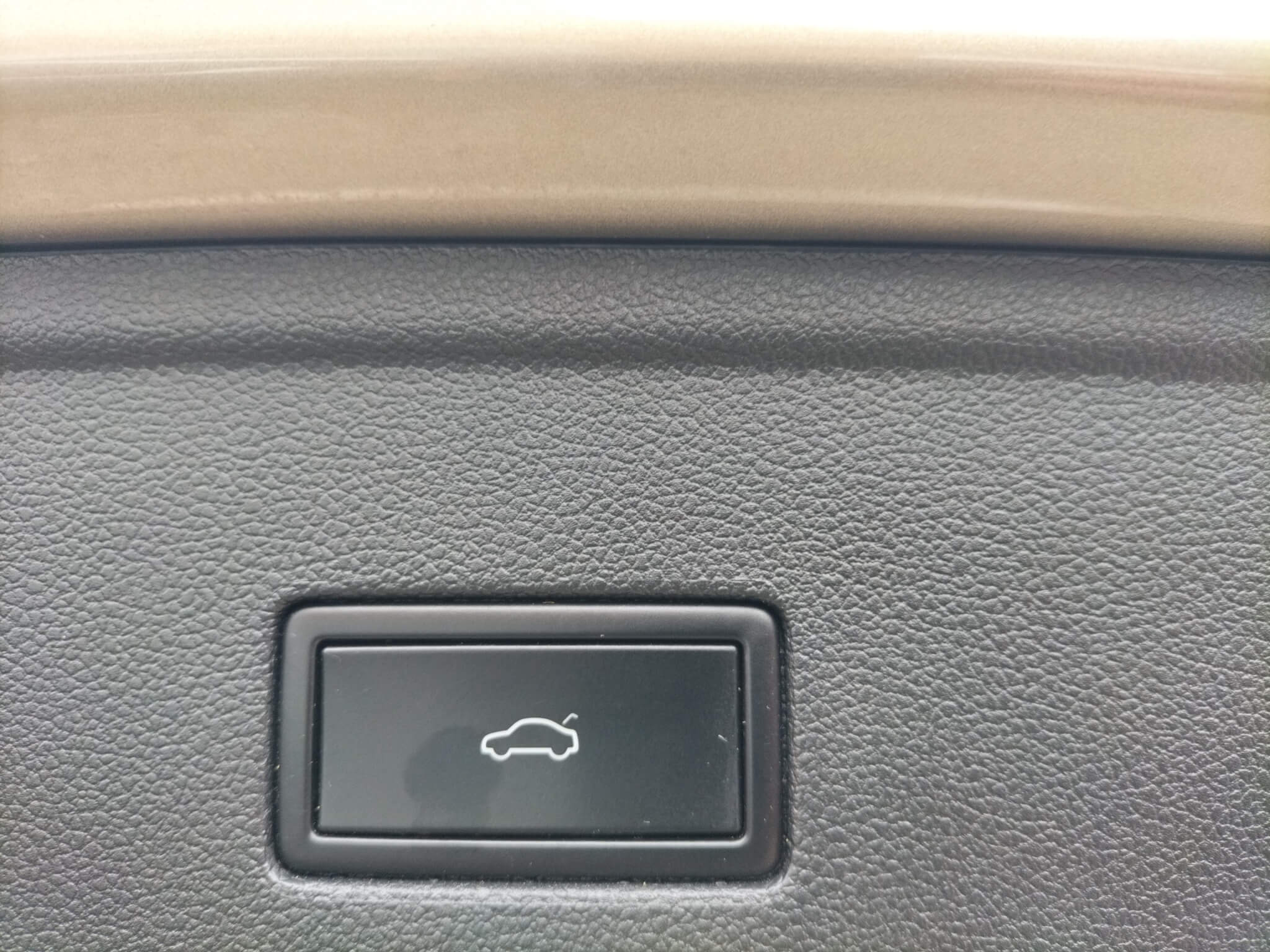 VW Touareg Style V6 TDI - Samsaru's Car Outlet