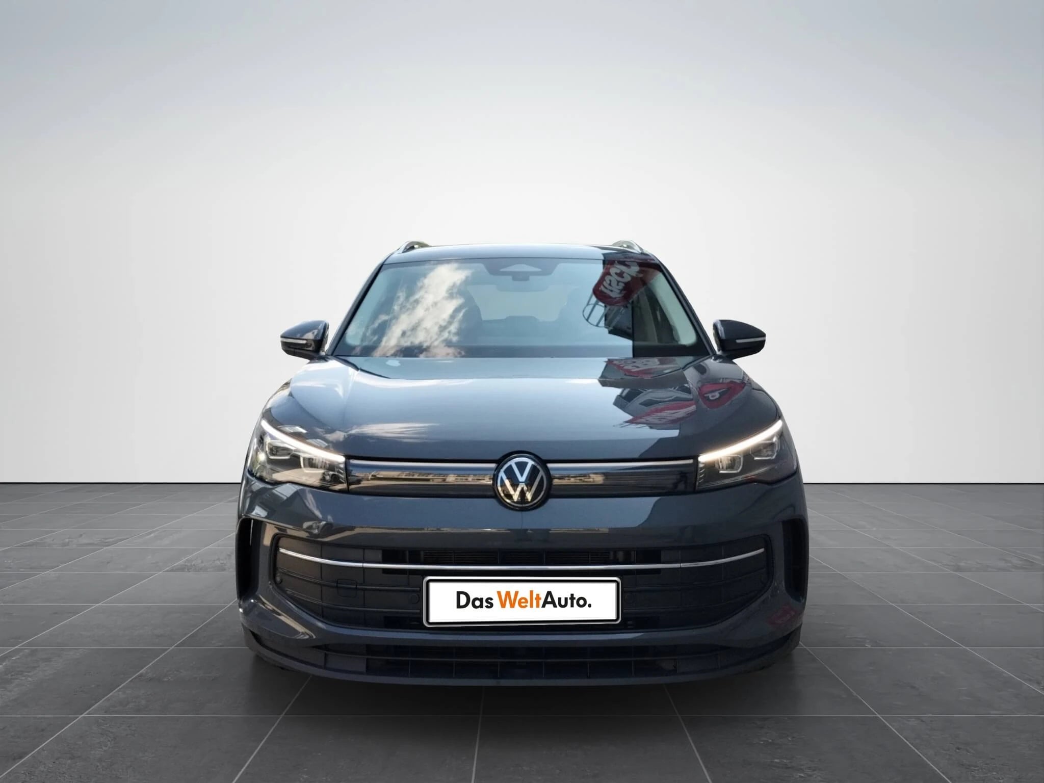 VW Tiguan Advanced 2.0 TDI DSG 4Motion - Samsaru's Car Outlet