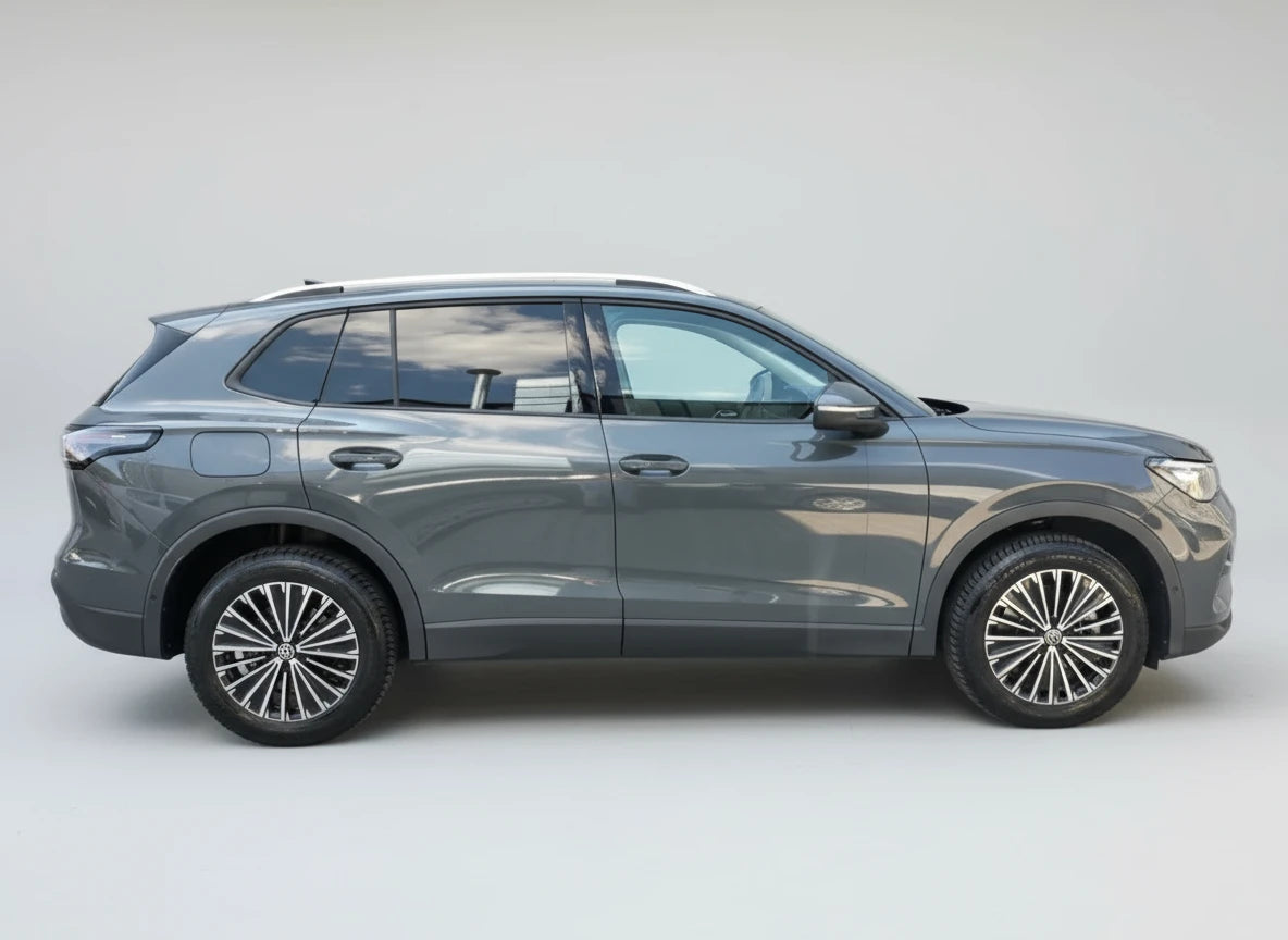 VW Tiguan Advanced 2.0 TDI DSG 4Motion - Samsaru's Car Outlet