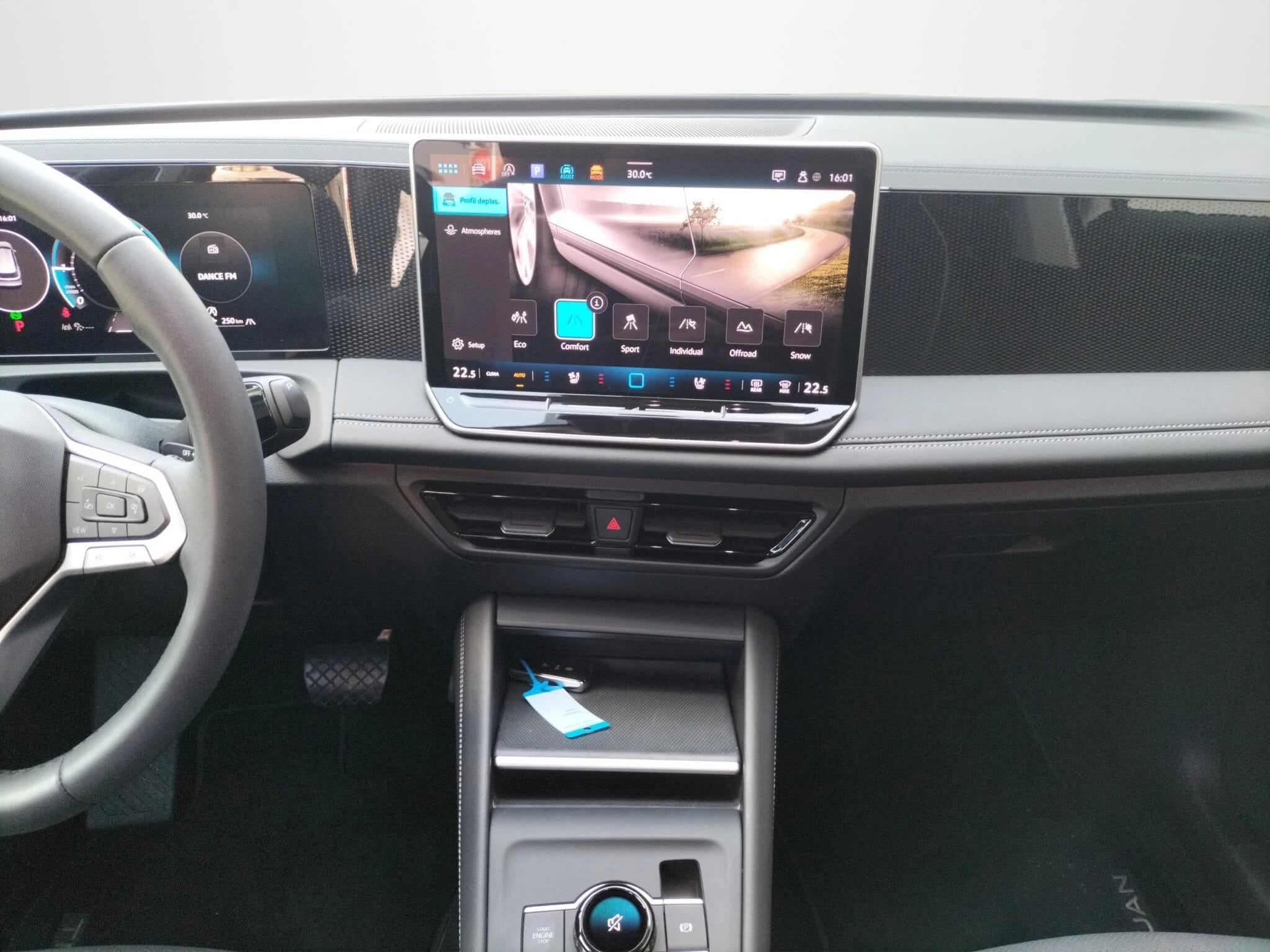 VW Tiguan Advanced 2.0 TDI DSG 4Motion - Samsaru's Car Outlet