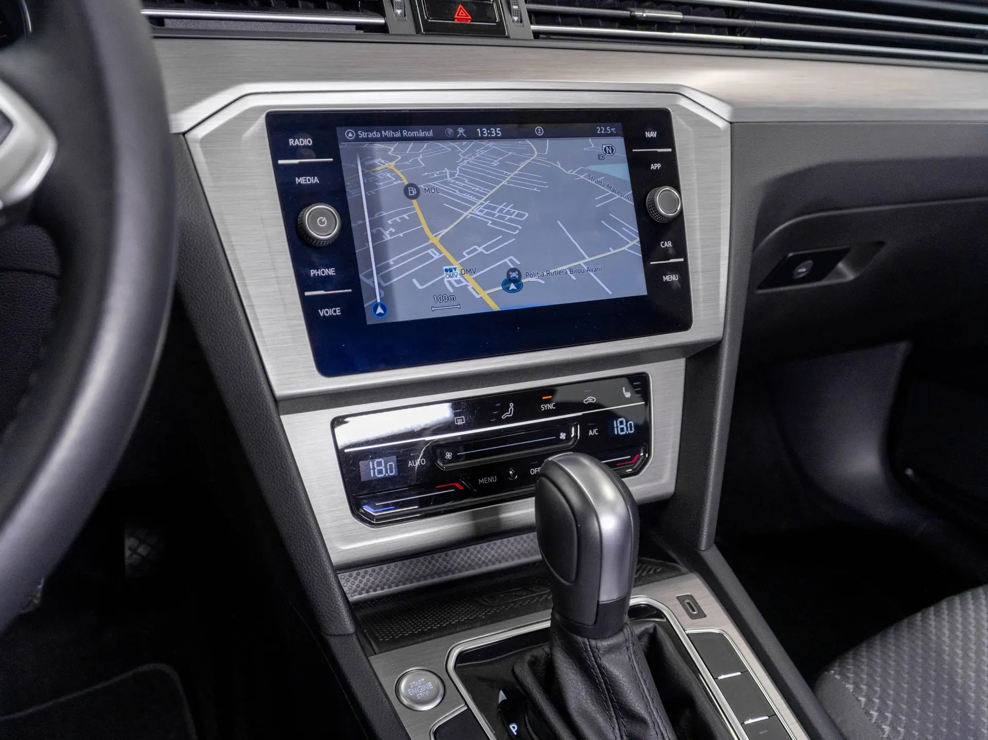 VW Passat Variant Trendline 2.0 TDI DSG - Samsaru's Car Outlet