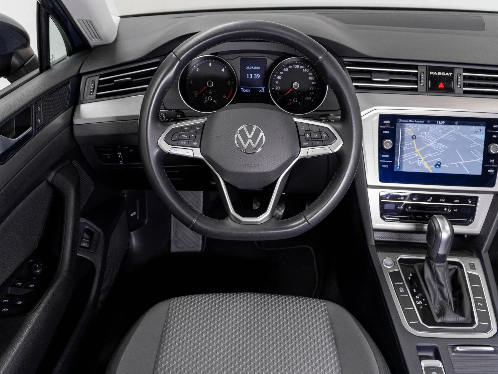 VW Passat Variant Trendline 2.0 TDI DSG - Samsaru's Car Outlet