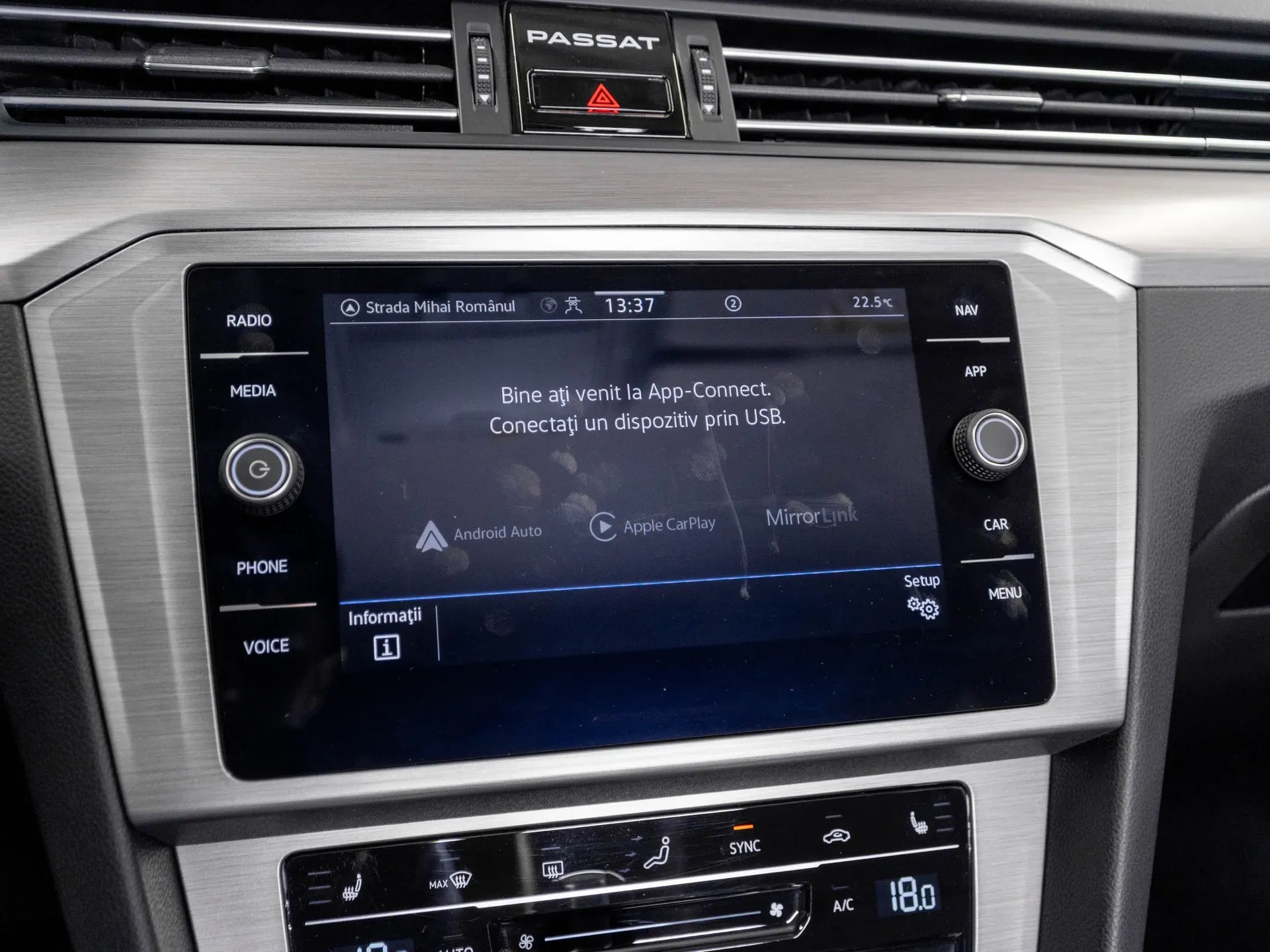 VW Passat Variant Trendline 2.0 TDI DSG - Samsaru's Car Outlet