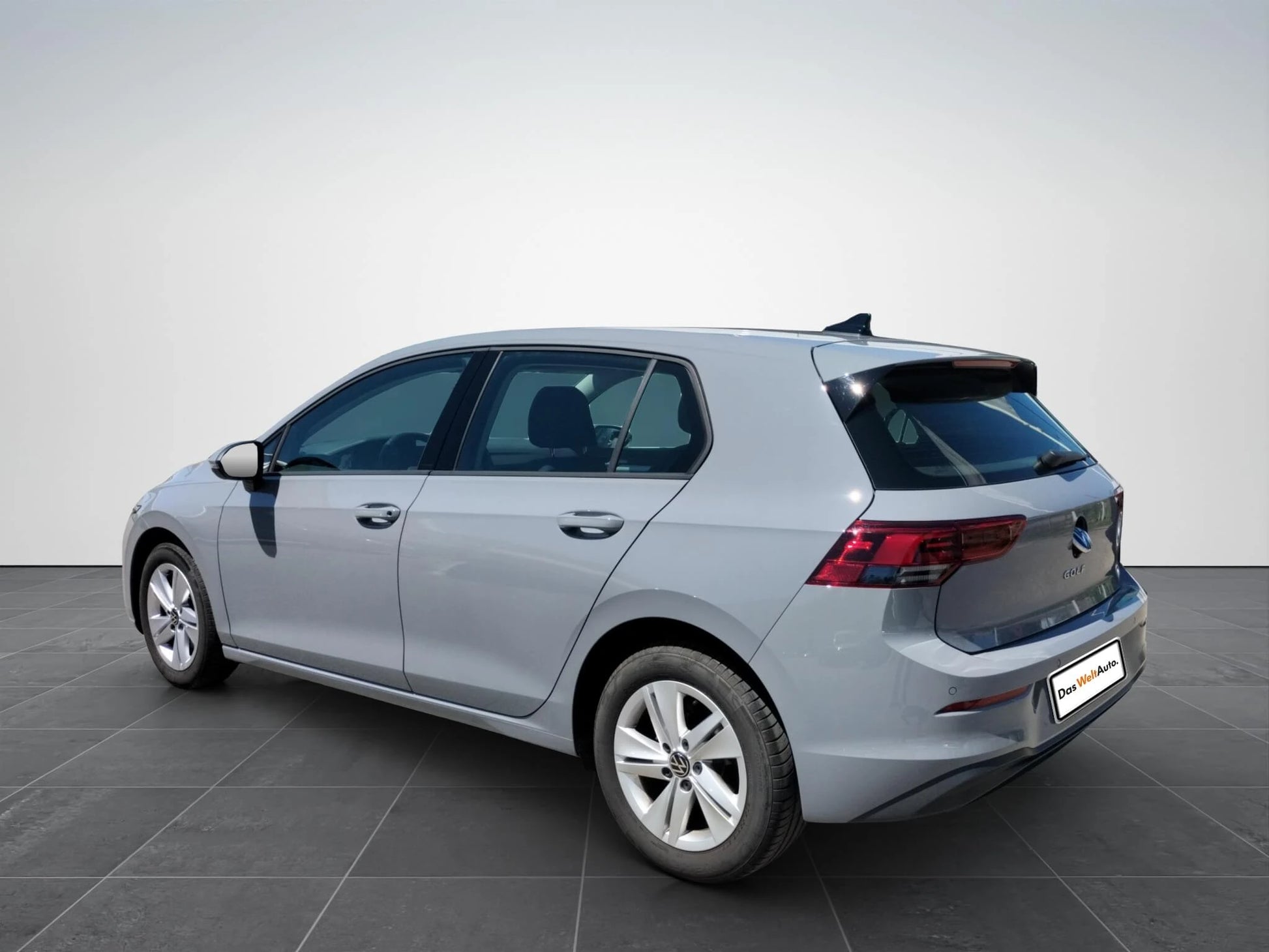 VW Golf Life 1.0 TSI - Samsaru's Car Outlet