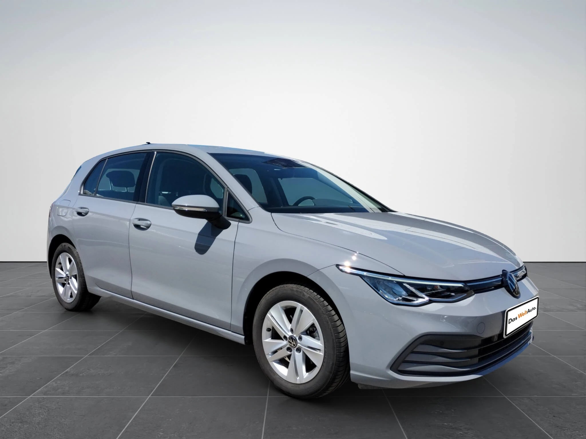 VW Golf Life 1.0 TSI - Samsaru's Car Outlet
