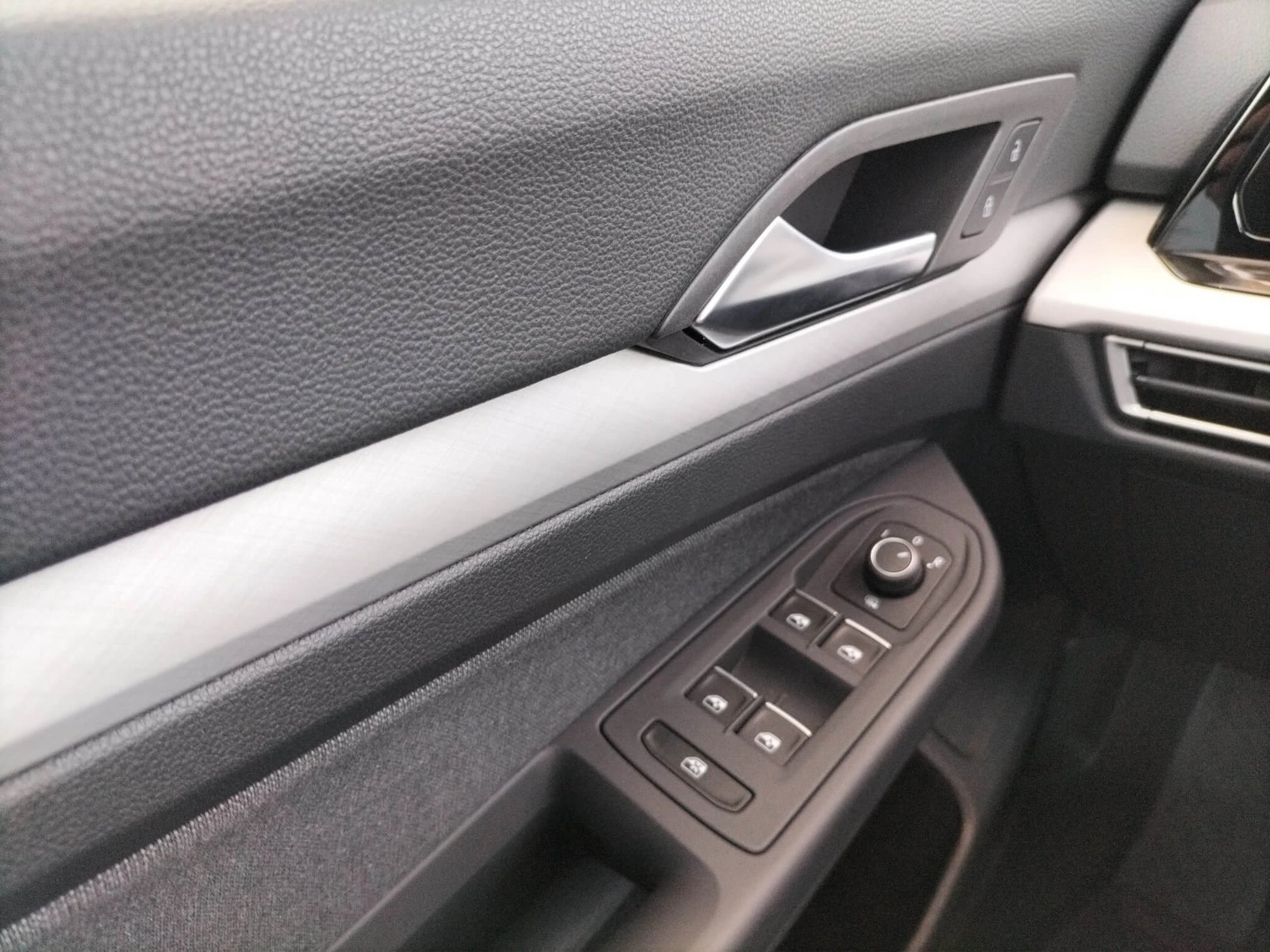 VW Golf Life 1.0 TSI - Samsaru's Car Outlet
