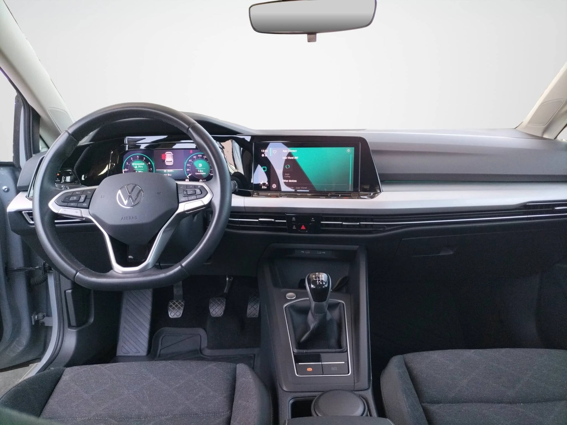 VW Golf Life 1.0 TSI - Samsaru's Car Outlet