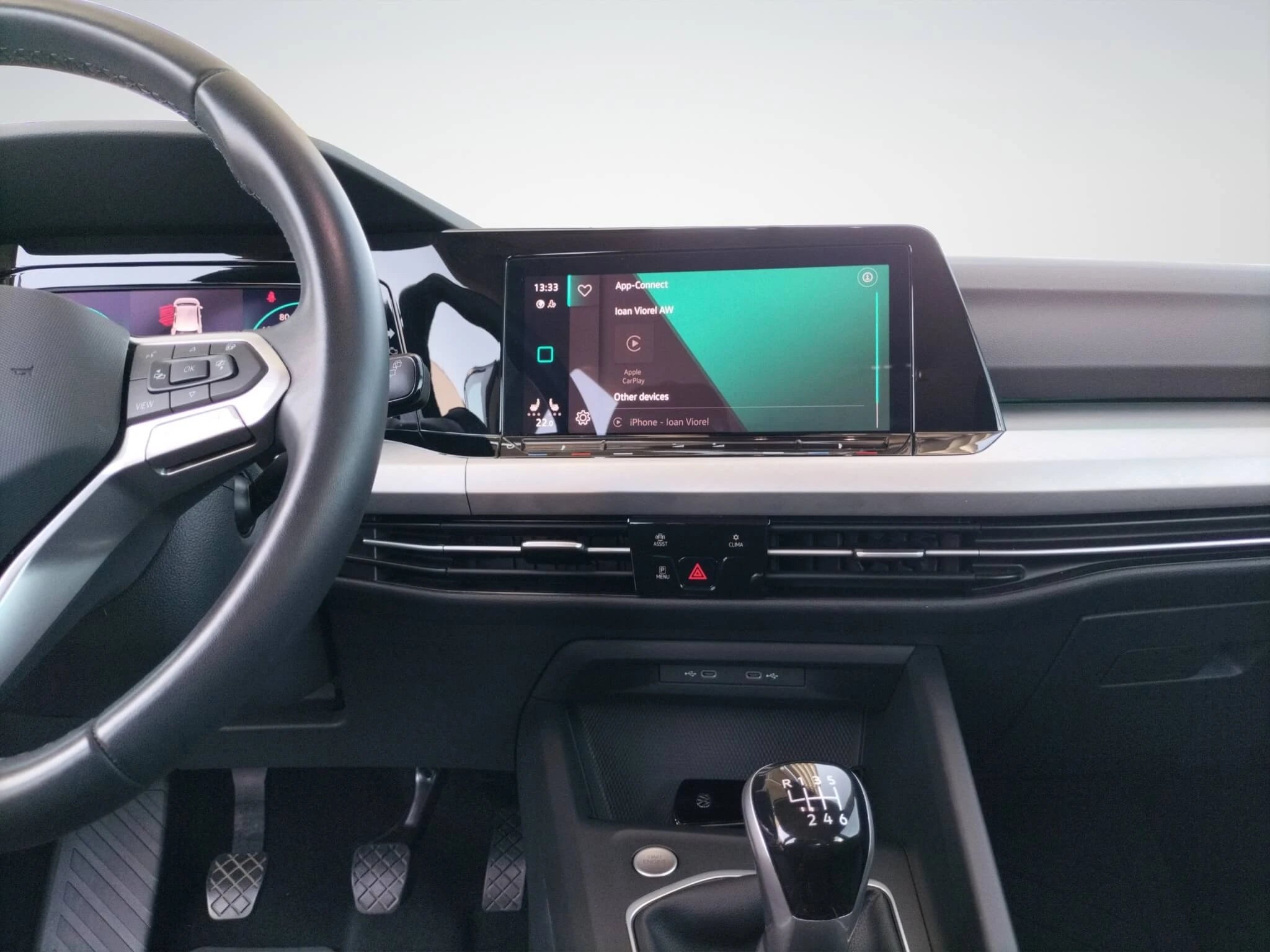 VW Golf Life 1.0 TSI - Samsaru's Car Outlet