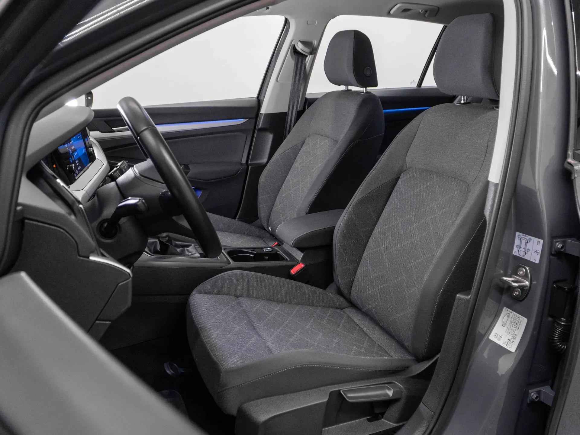 Volkswagen Golf 2.0 Diesel 116 CP Gri - Samsaru's Car Outlet