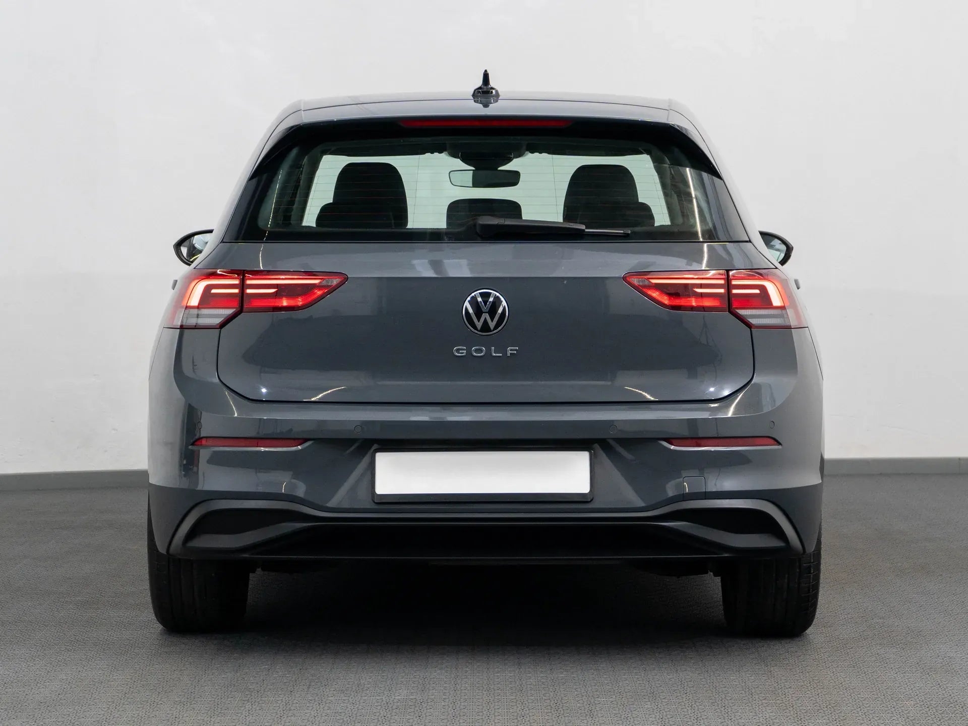 Volkswagen Golf 2.0 Diesel 116 CP Gri - Samsaru's Car Outlet