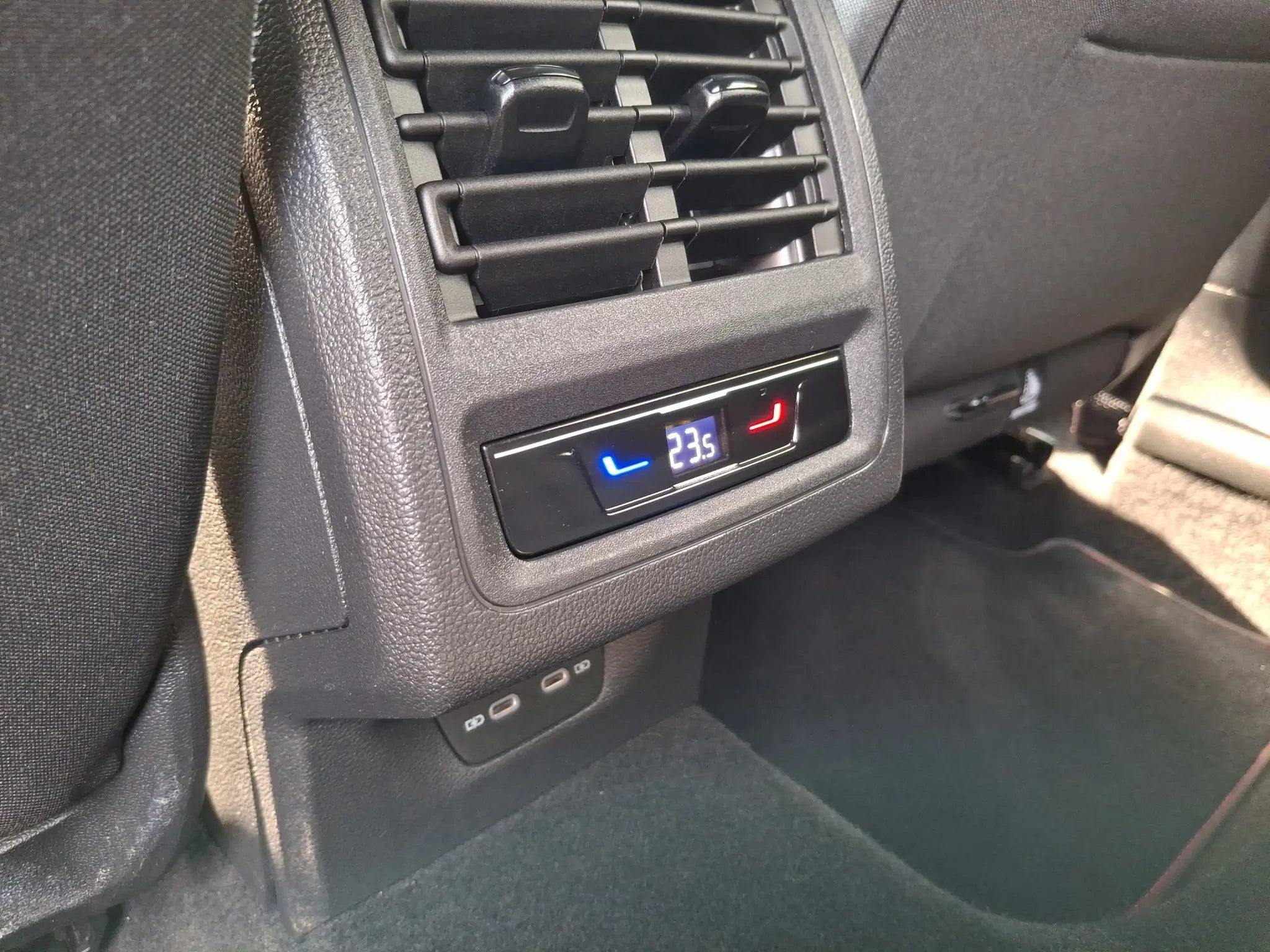 VW Golf GTI Performance 2.0 TSI DSG