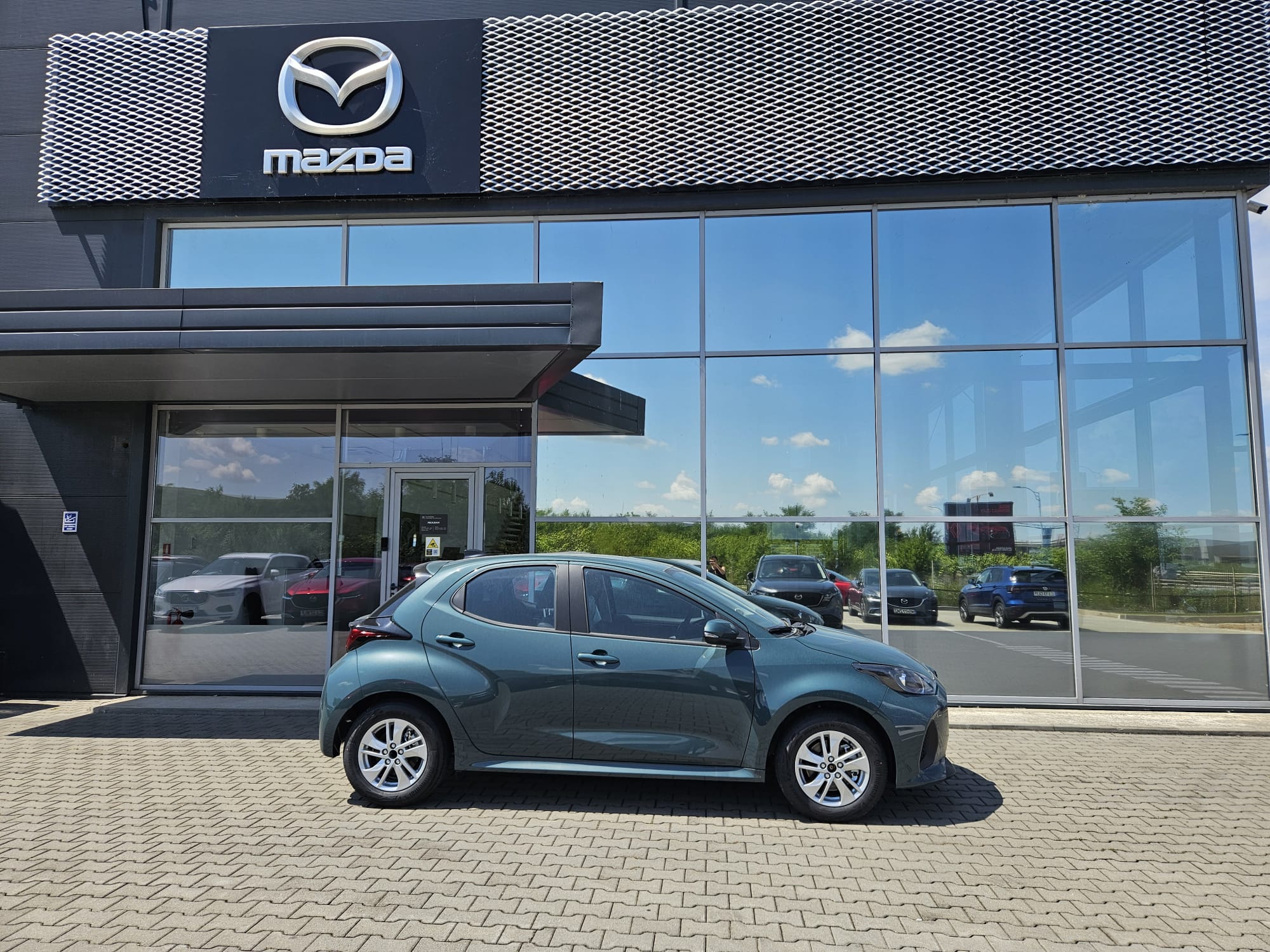 Mazda 2