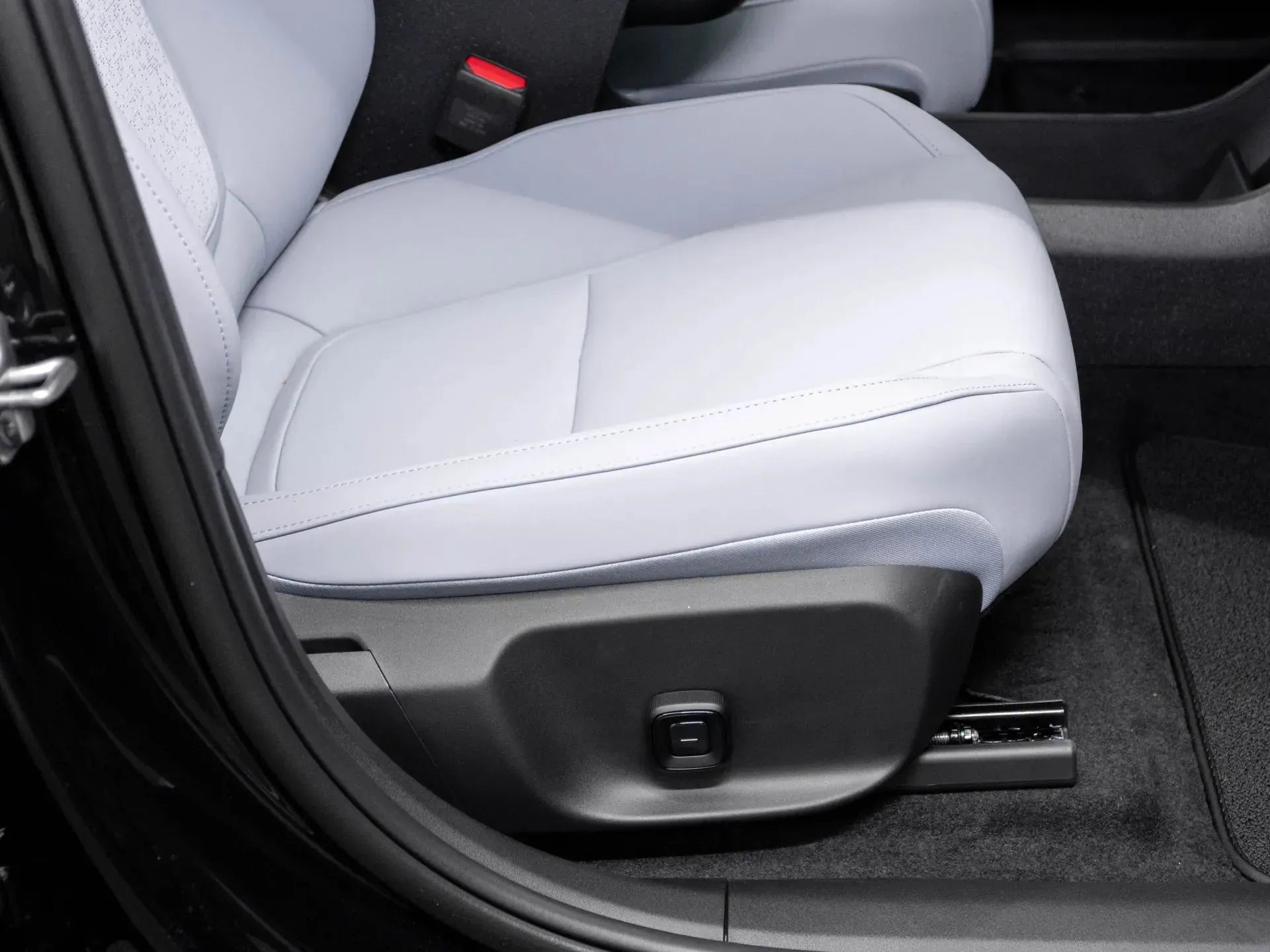 Volvo EX30 ULTRA Electric 428 CP Negru - Samsaru's Car Outlet