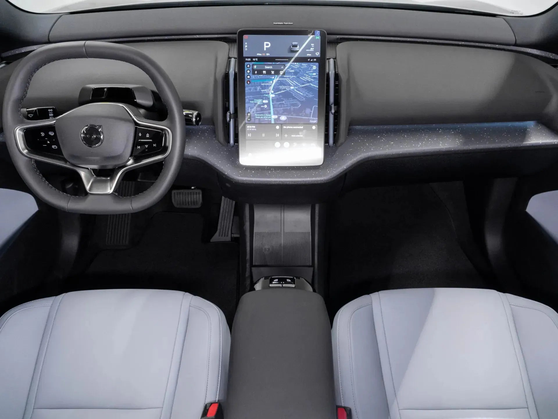 Volvo EX30 ULTRA Electric 428 CP Negru - Samsaru's Car Outlet