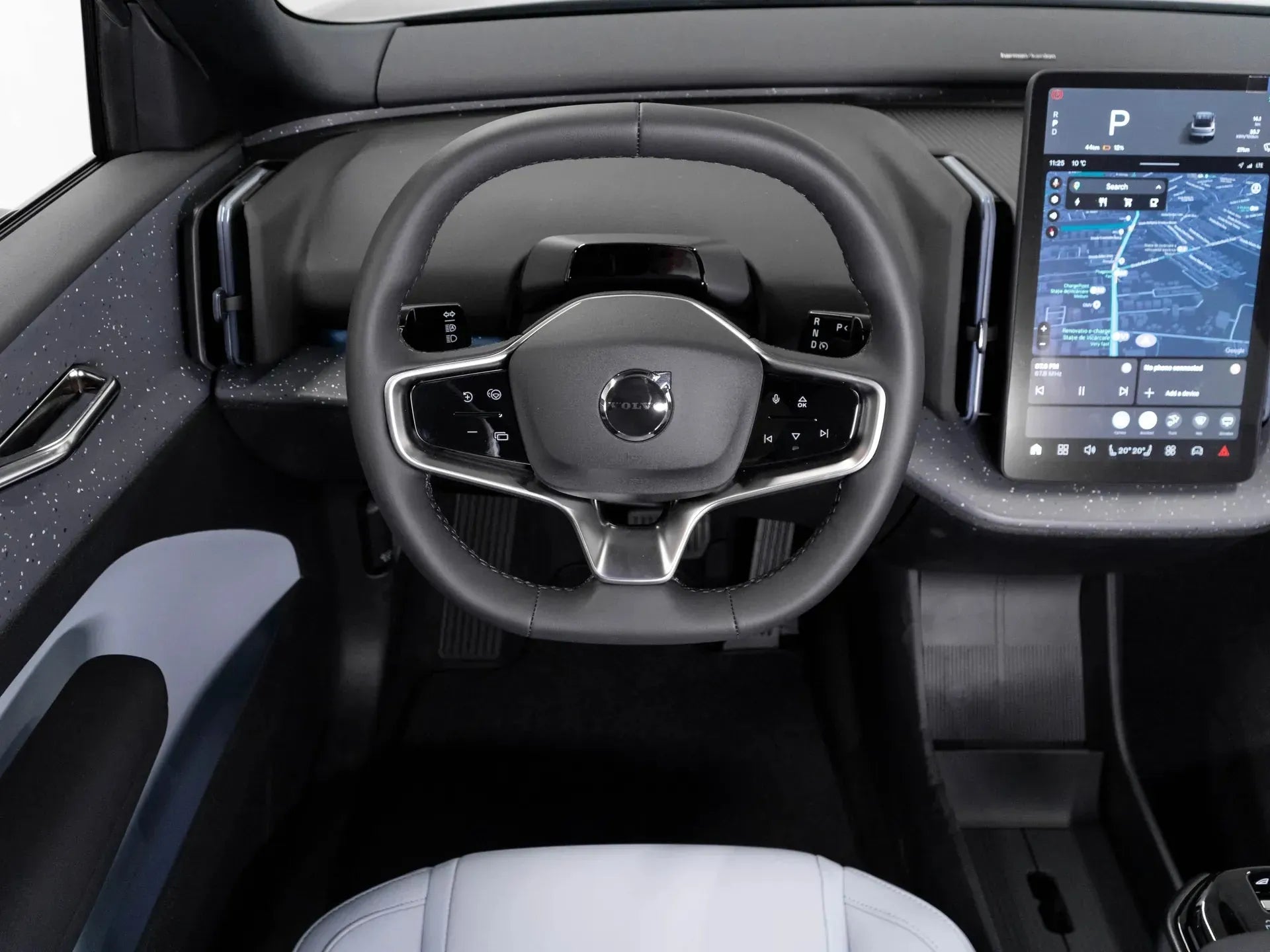 Volvo EX30 ULTRA Electric 428 CP Negru - Samsaru's Car Outlet