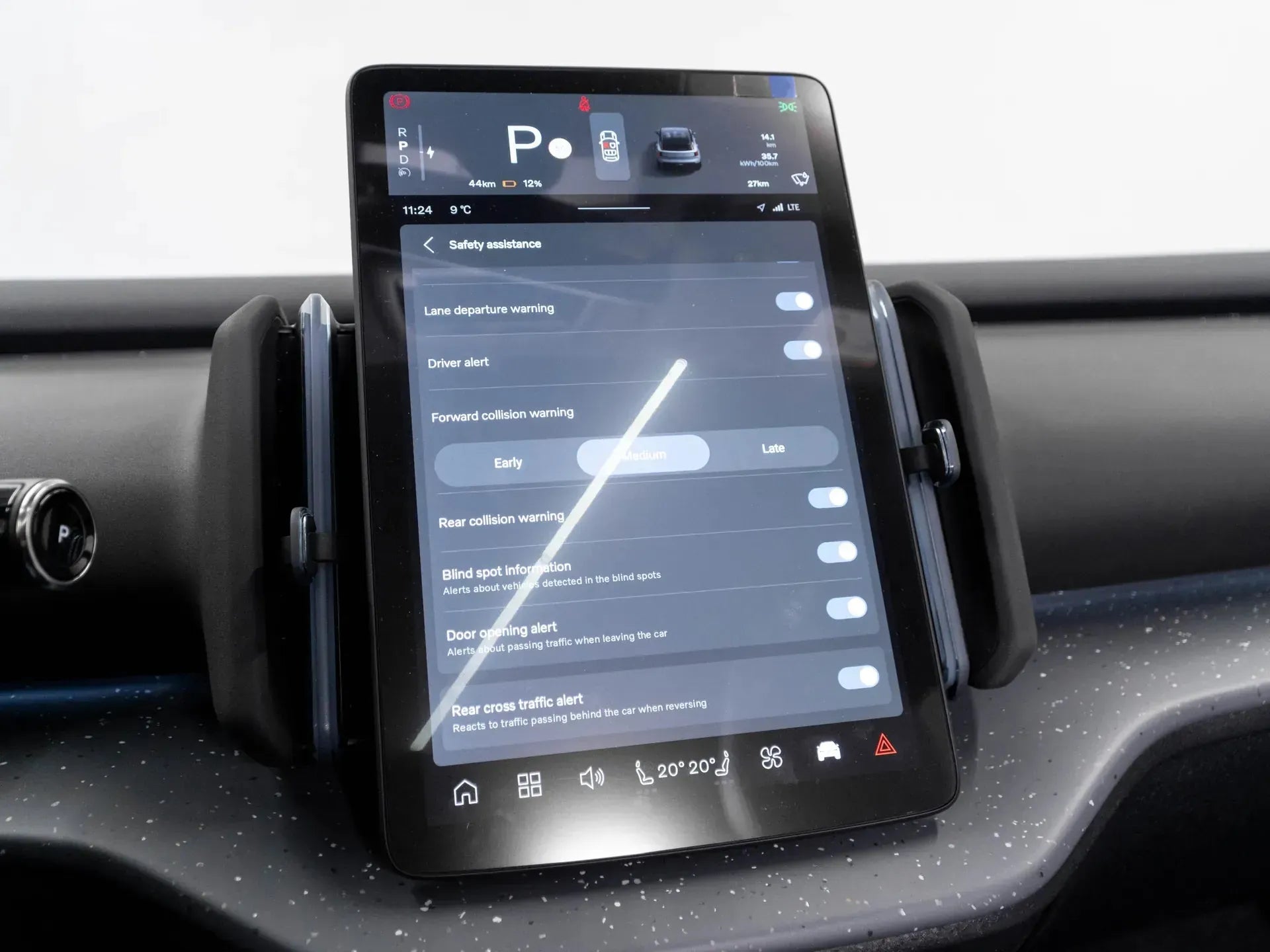 Volvo EX30 ULTRA Electric 428 CP Negru - Samsaru's Car Outlet