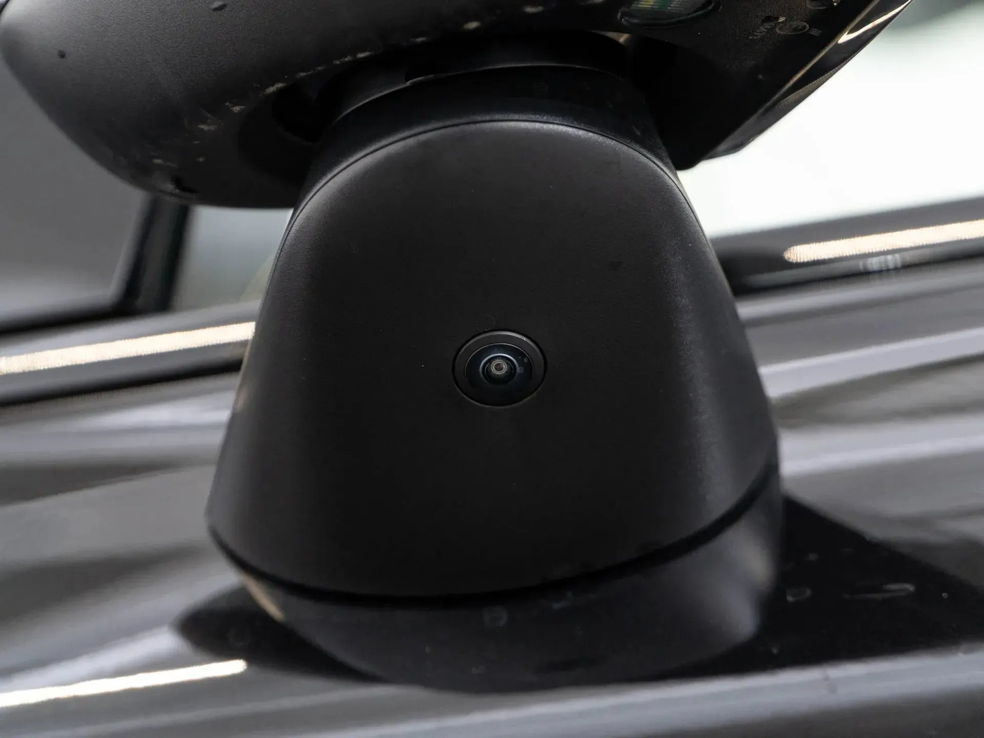 Volvo EX30 ULTRA Electric 428 CP Negru - Samsaru's Car Outlet