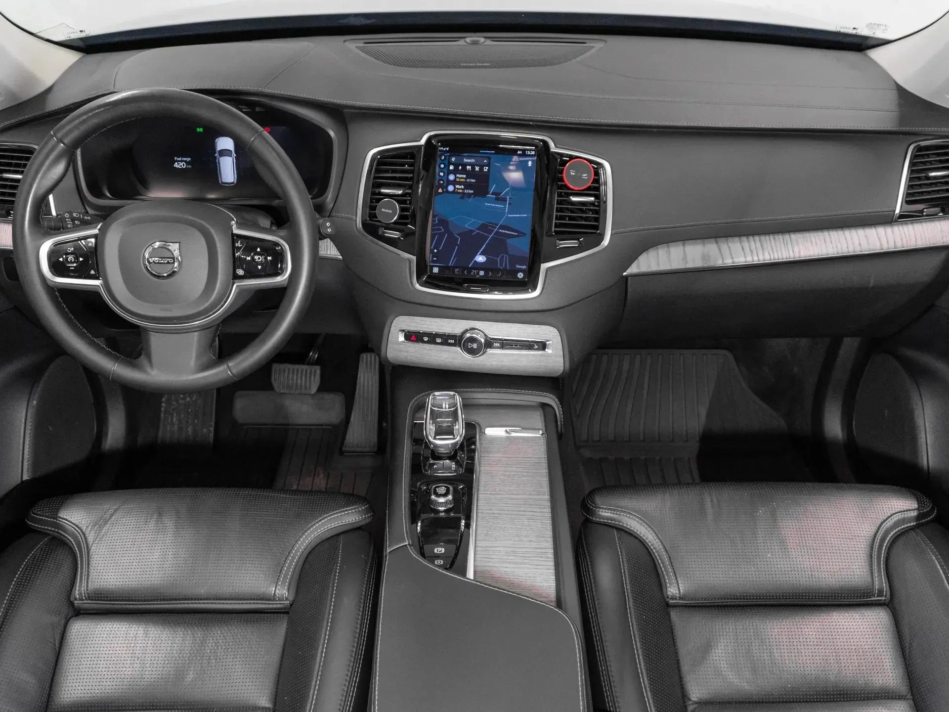Volvo XC 90 2.0 Hybrid Plug-In 310 CP Argintiu - Samsaru's Car Outlet