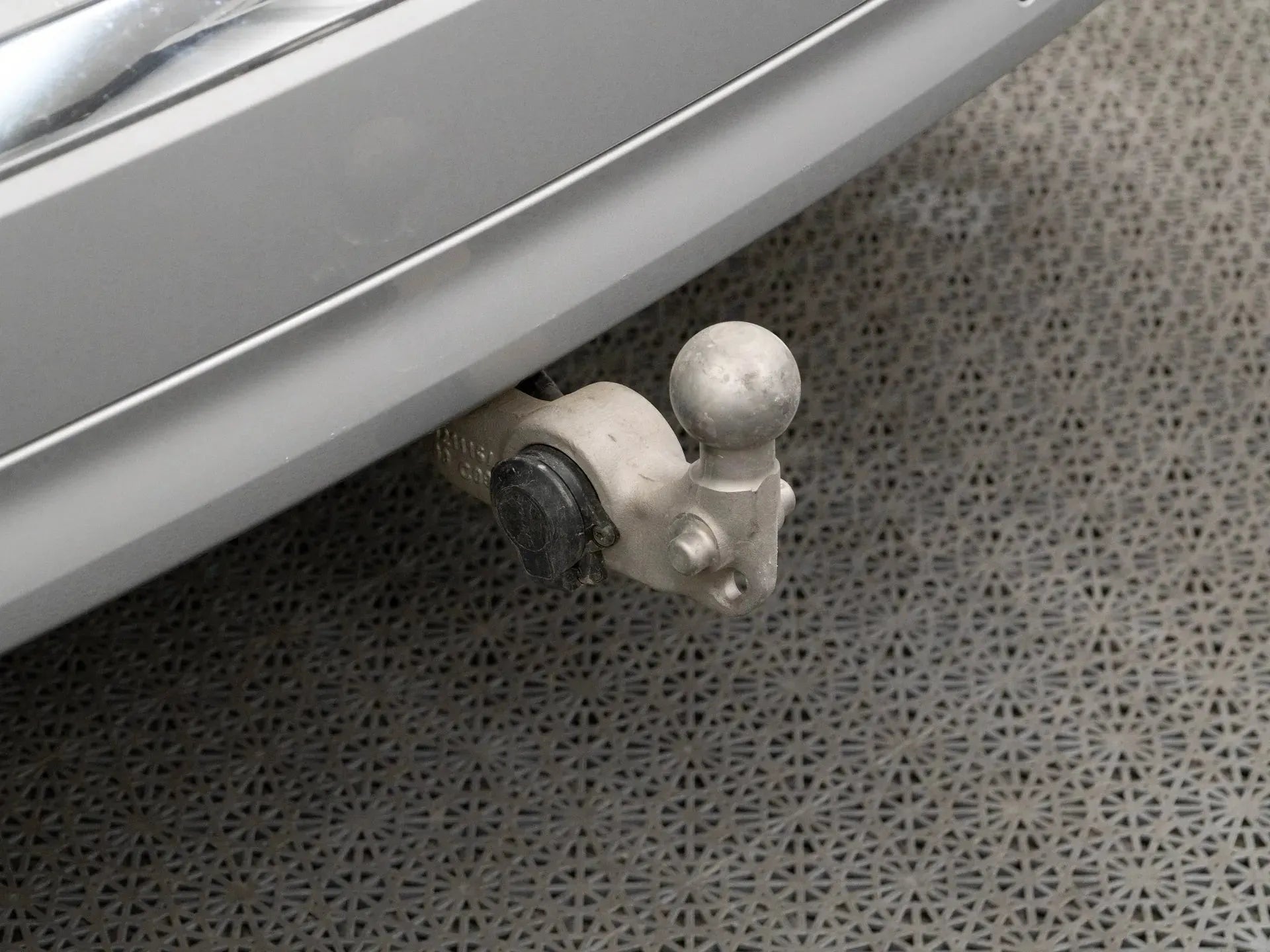 Volvo XC 90 2.0 Hybrid Plug-In 310 CP Argintiu - Samsaru's Car Outlet