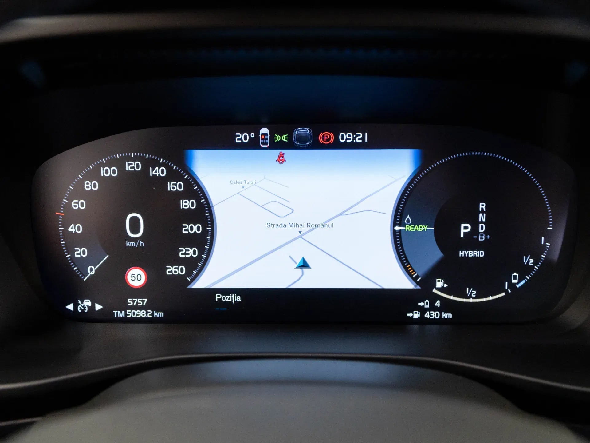 Volvo XC40 T5 Recharge PHEV Plus Bright - Samsaru's Car Outlet