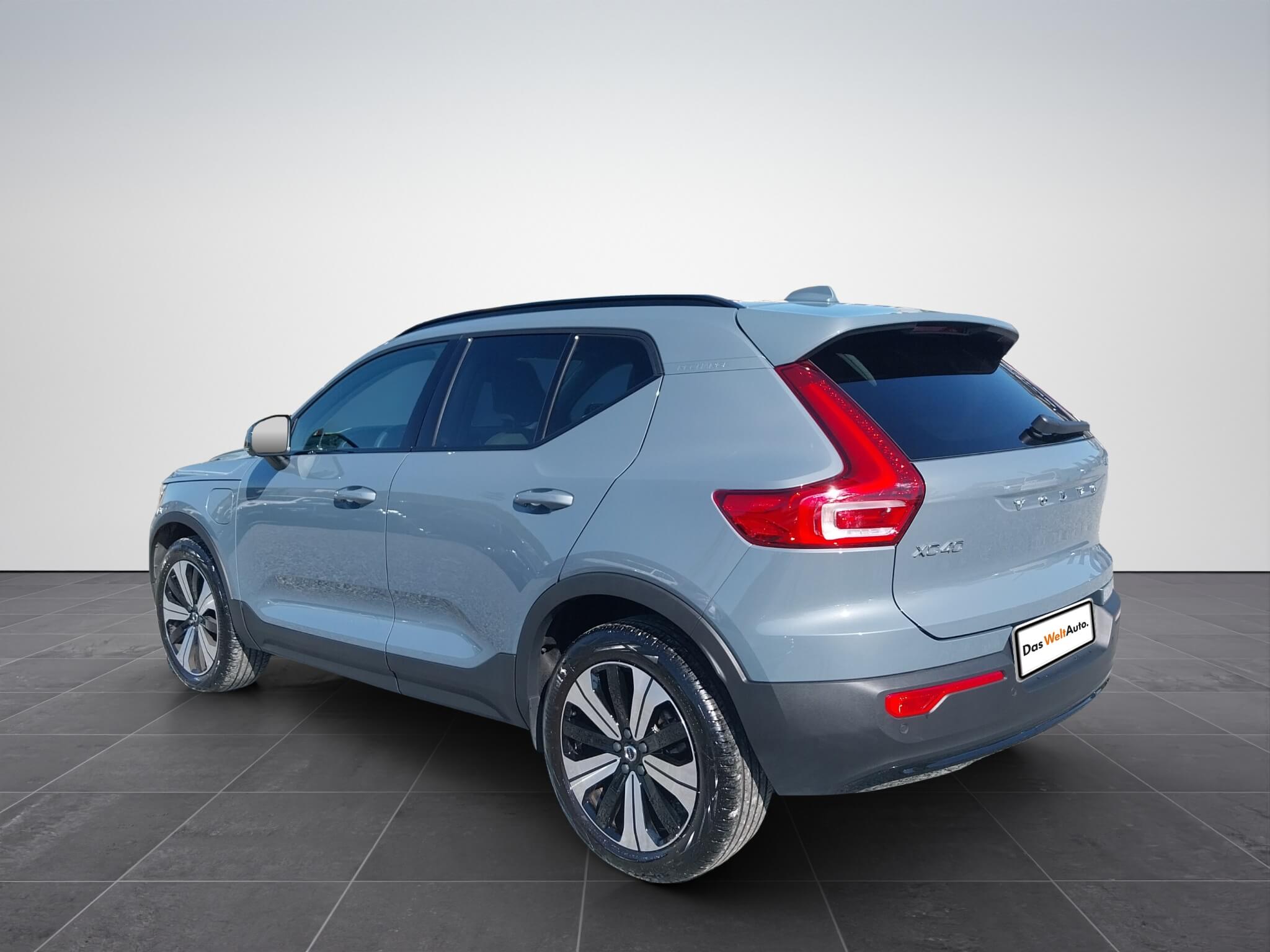Volvo XC40 T5 Recharge PHEV Ultimate Dark - Samsaru's Car Outlet